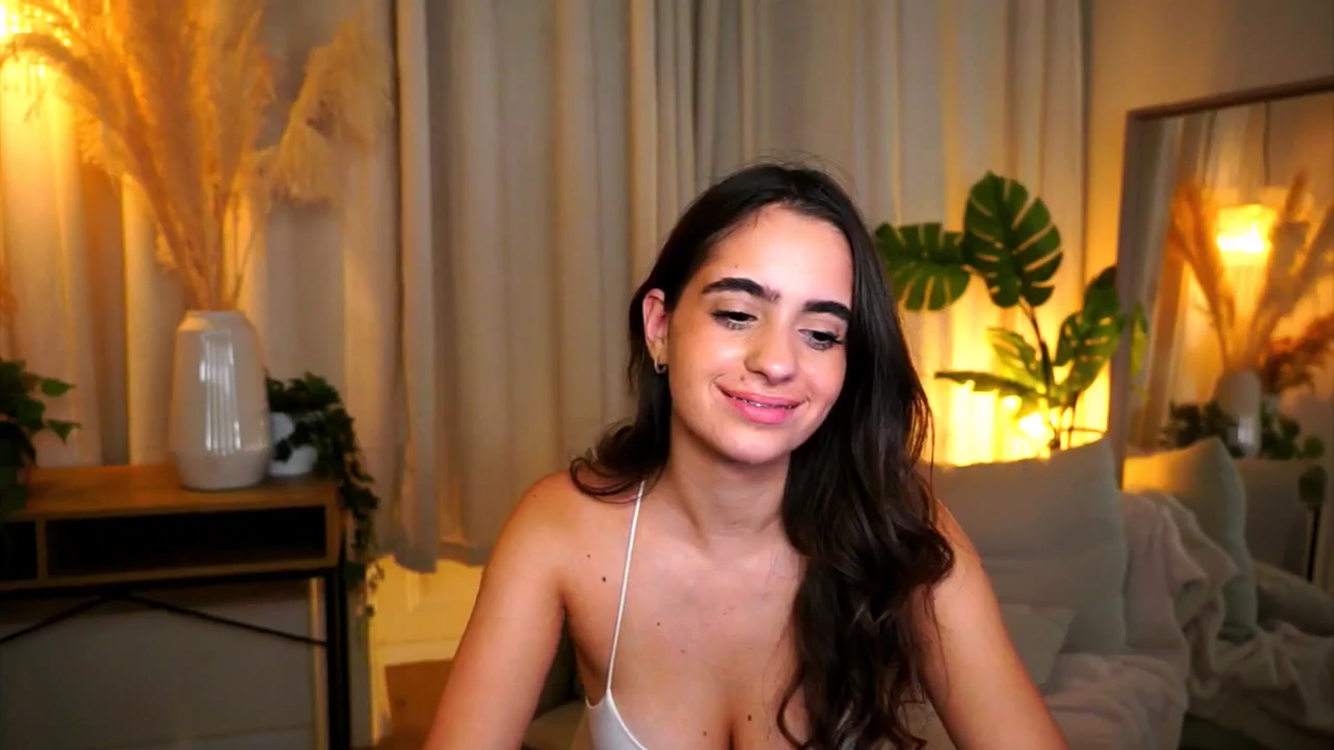 Gallery image thumbnail from milkyway_'s myfreecams stream on, 09/08/2025, 21:27 image 5 of 20