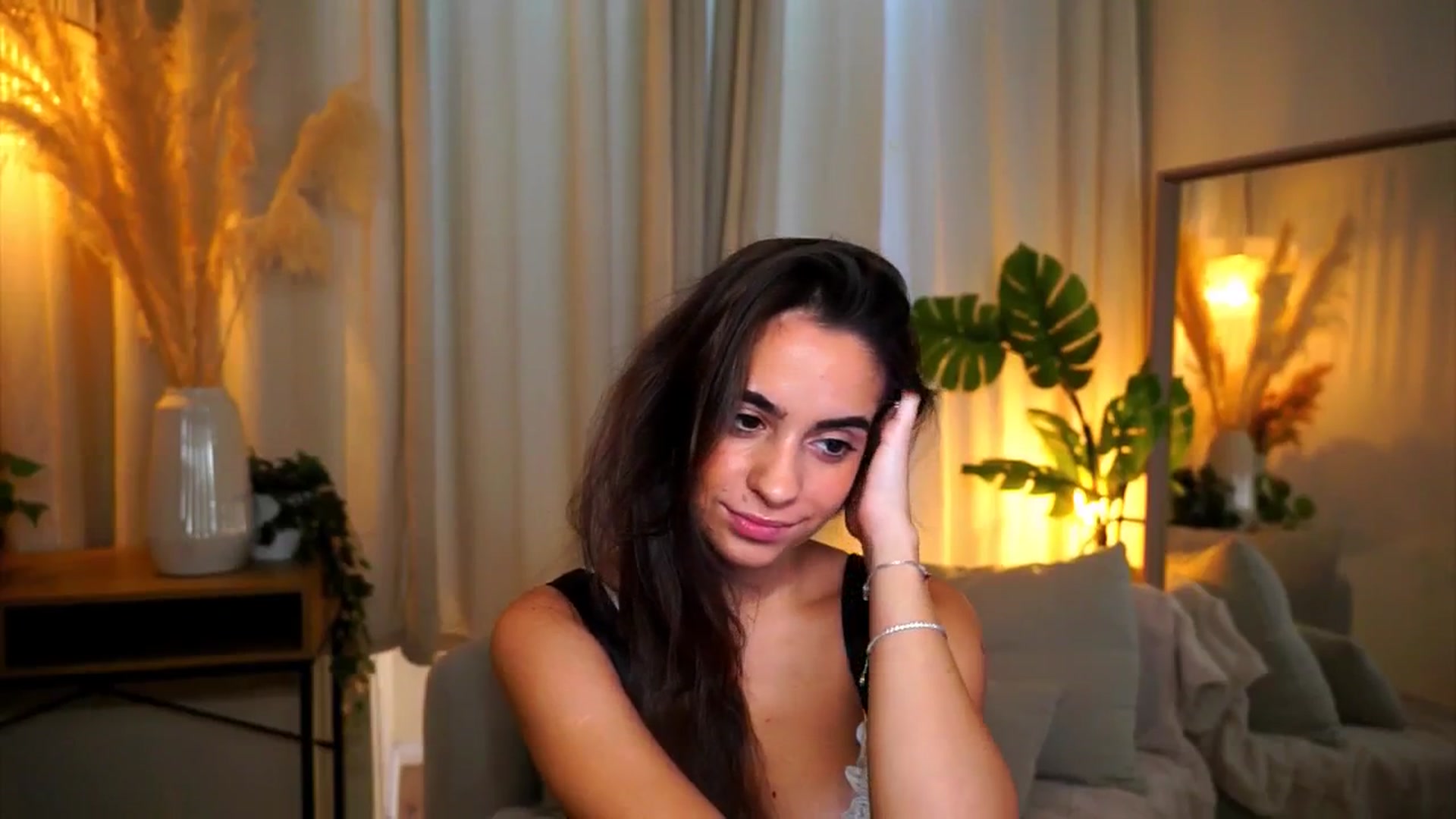 Gallery image thumbnail from milkyway_'s myfreecams stream on, 09/10/2025, 10:26 image 11 of 20