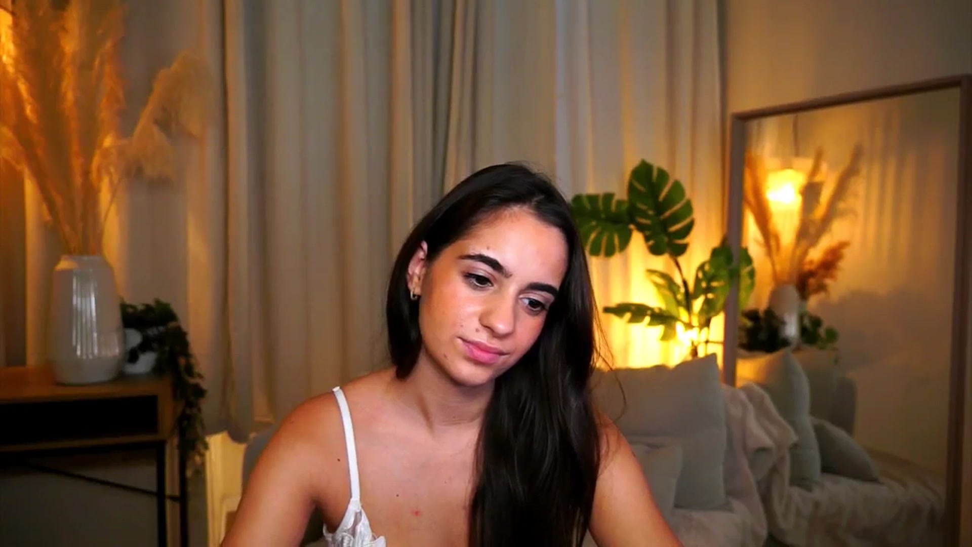 Gallery image thumbnail from milkyway_'s myfreecams stream on, 09/10/2025, 14:25 image 15 of 20