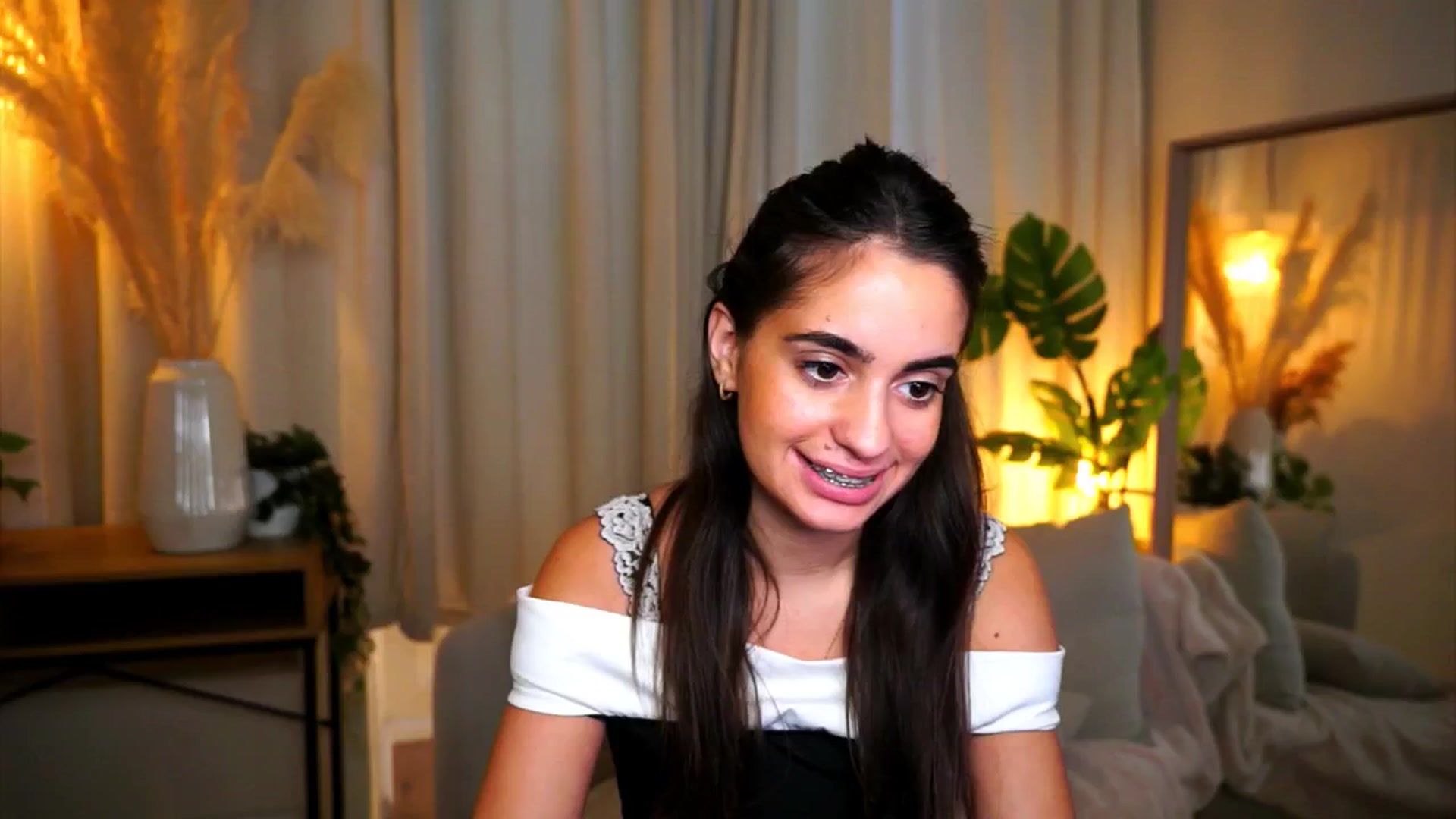 Gallery image thumbnail from milkyway_'s myfreecams stream on, 09/11/2025, 13:01 image 1 of 20