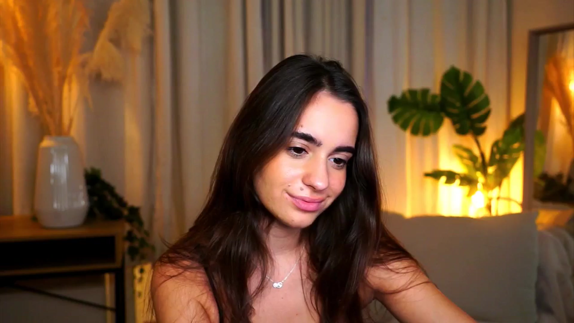 Gallery image thumbnail from milkyway_'s myfreecams stream on, 09/14/2025, 13:46 image 16 of 20