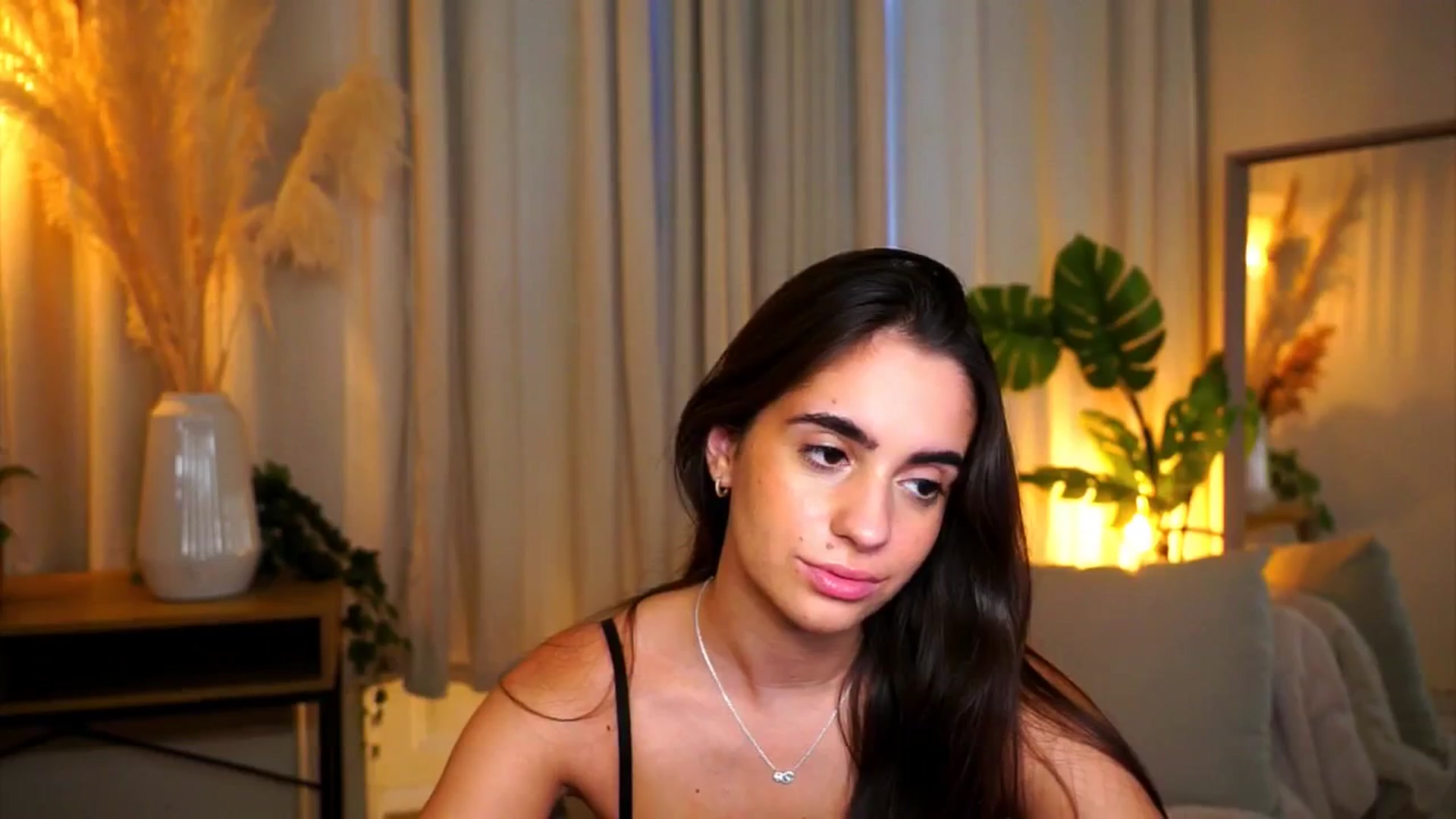 Gallery image thumbnail from milkyway_'s myfreecams stream on, 09/14/2025, 15:57 image 15 of 20