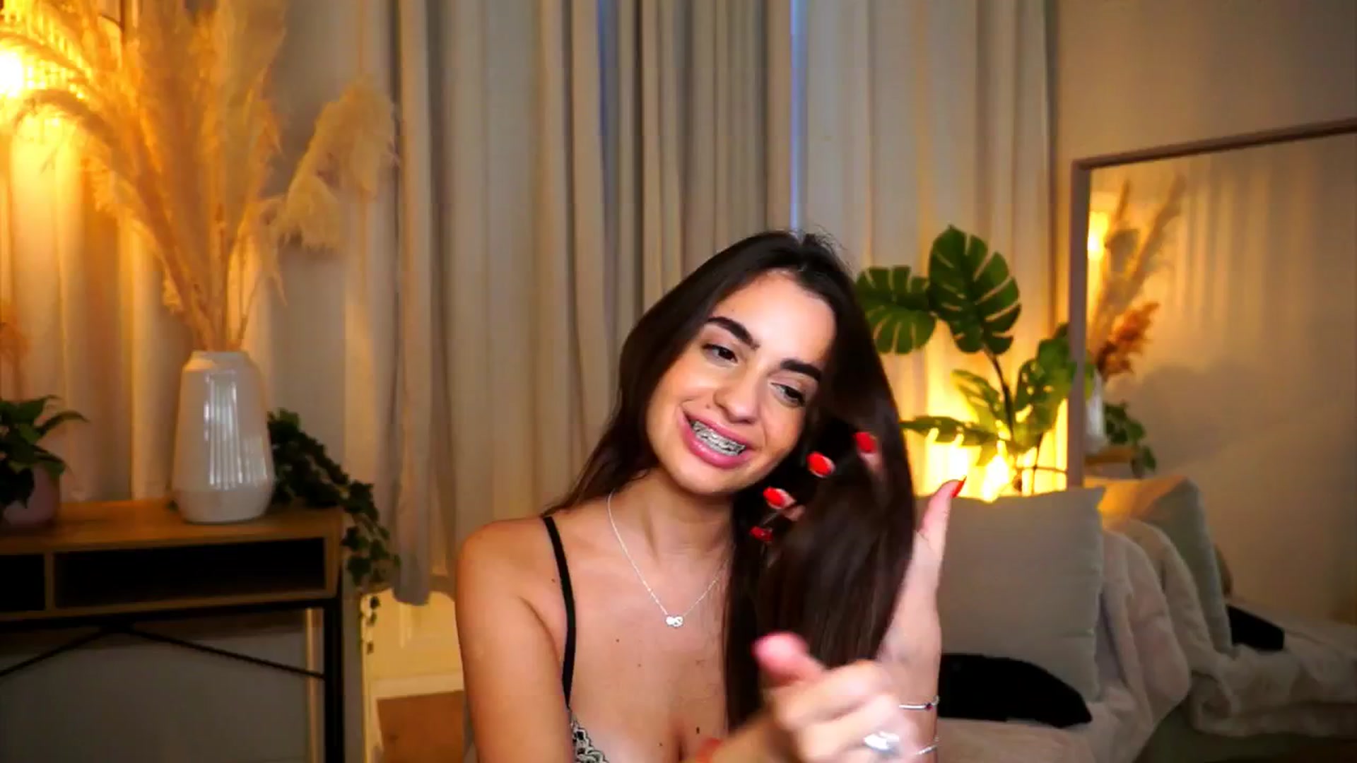 Gallery image thumbnail from milkyway_'s myfreecams stream on, 09/14/2025, 15:57 image 2 of 20