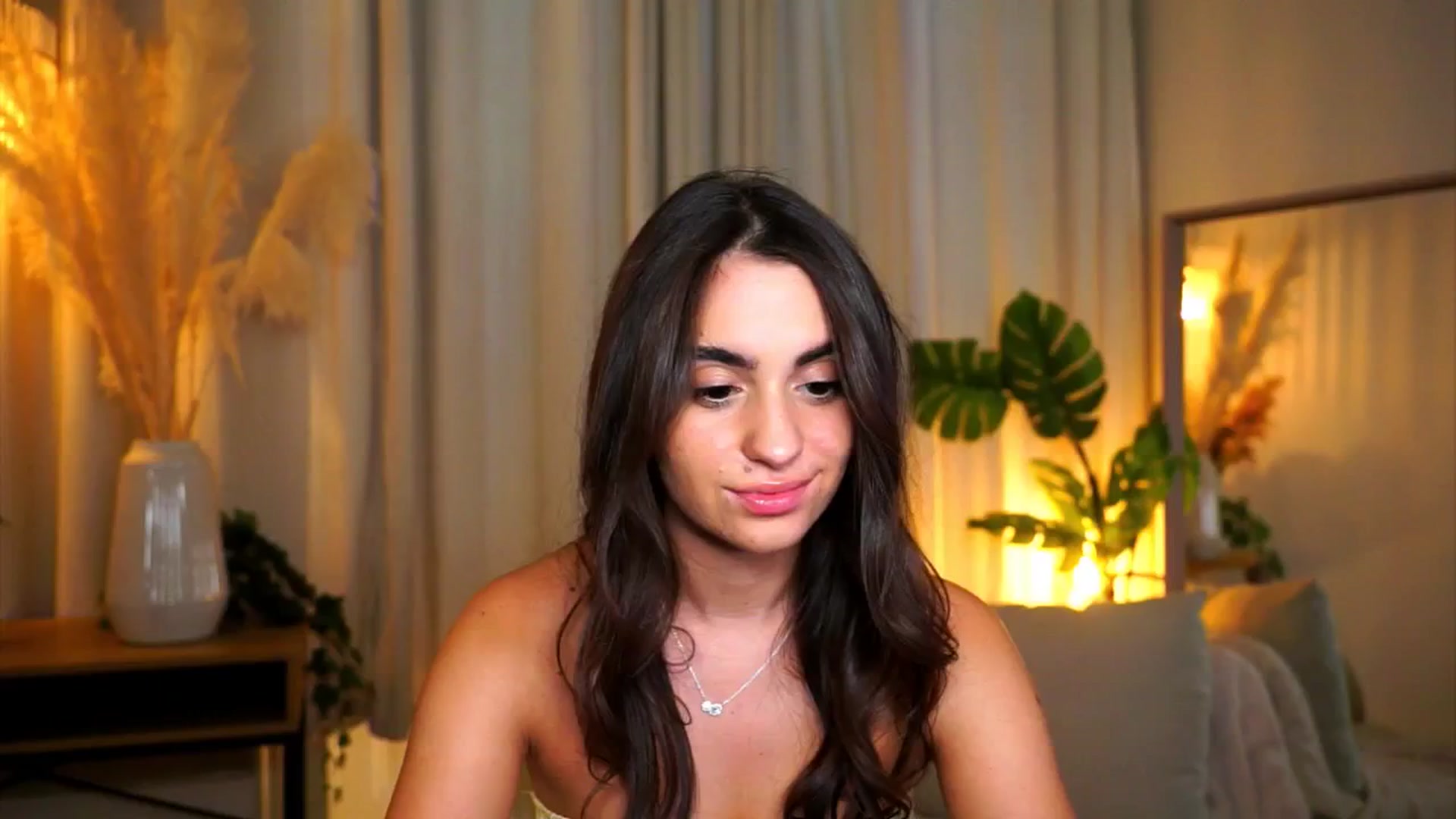 Gallery image thumbnail from milkyway_'s myfreecams stream on, 09/15/2025, 15:57 image 1 of 20