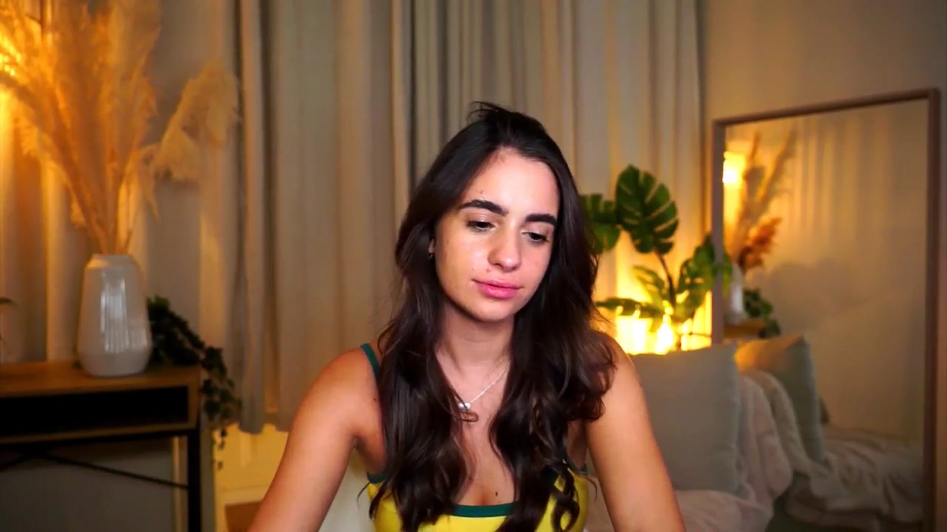 Gallery image thumbnail from milkyway_'s myfreecams stream on, 09/15/2025, 19:02 image 3 of 20