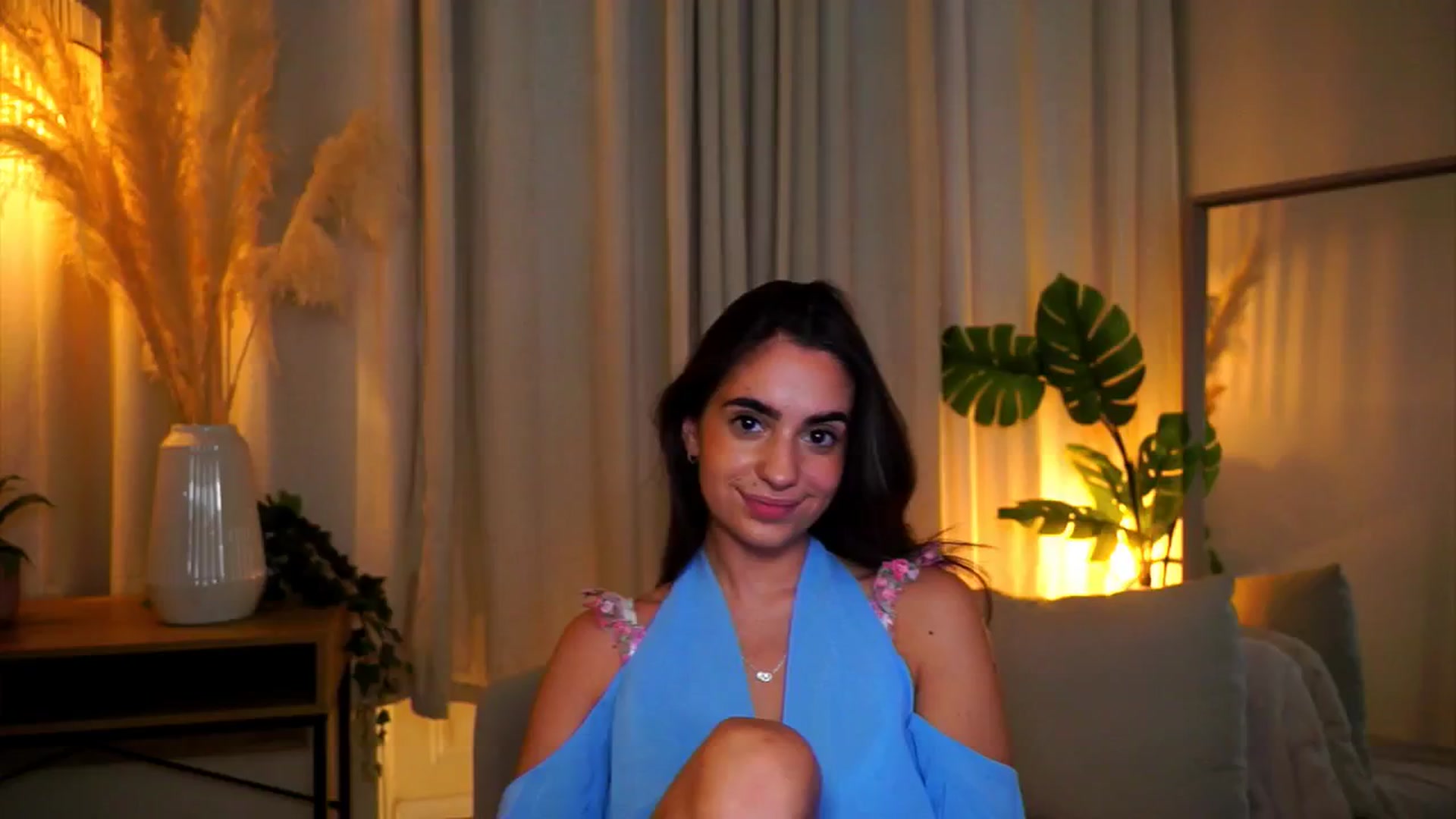 Gallery image thumbnail from milkyway_'s myfreecams stream on, 09/17/2025, 18:12 image 1 of 20
