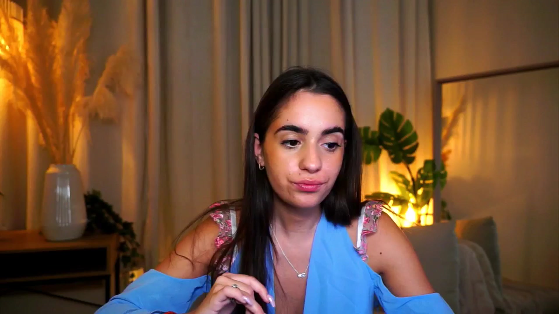 Gallery image thumbnail from milkyway_'s myfreecams stream on, 09/17/2025, 18:12 image 6 of 20