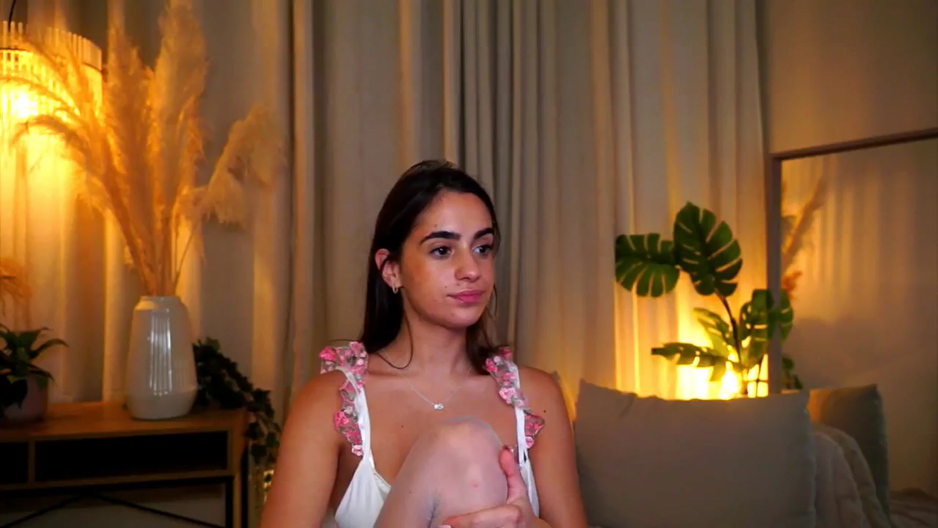 Gallery image thumbnail from milkyway_'s myfreecams stream on, 09/17/2025, 20:35 image 3 of 20