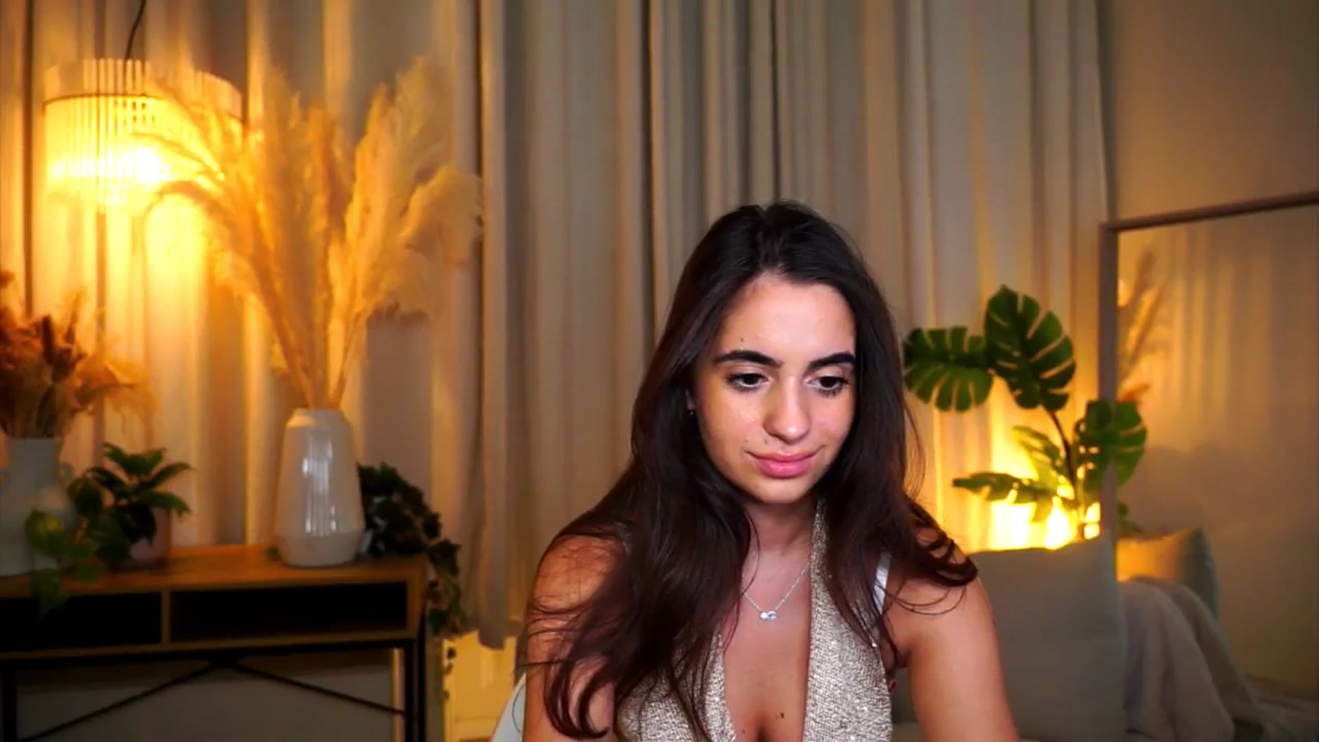 Gallery image thumbnail from milkyway_'s myfreecams stream on, 09/20/2025, 18:12 image 7 of 20