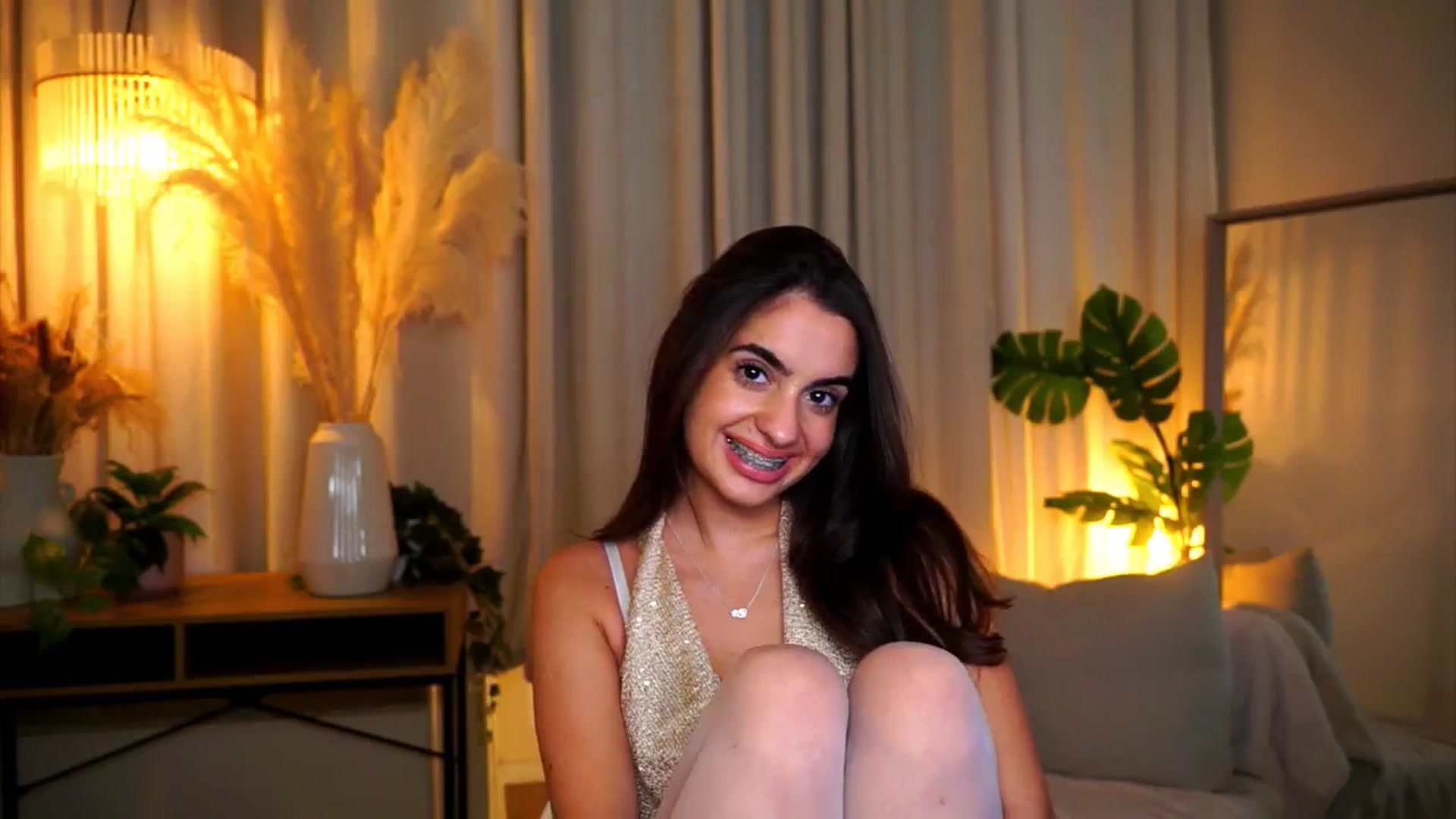Gallery image thumbnail from milkyway_'s myfreecams stream on, 09/20/2025, 18:12 image 4 of 20