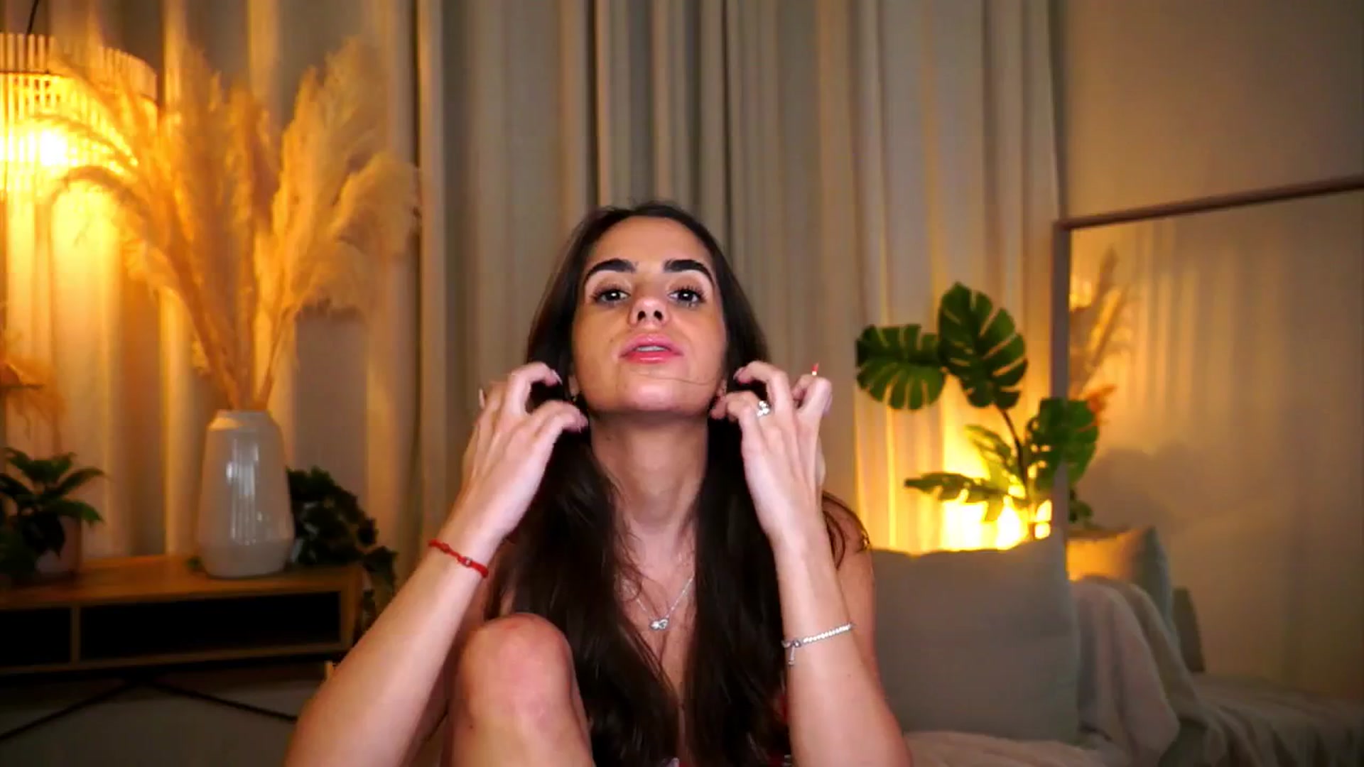 Gallery image thumbnail from milkyway_'s myfreecams stream on, 09/20/2025, 20:50 image 16 of 20