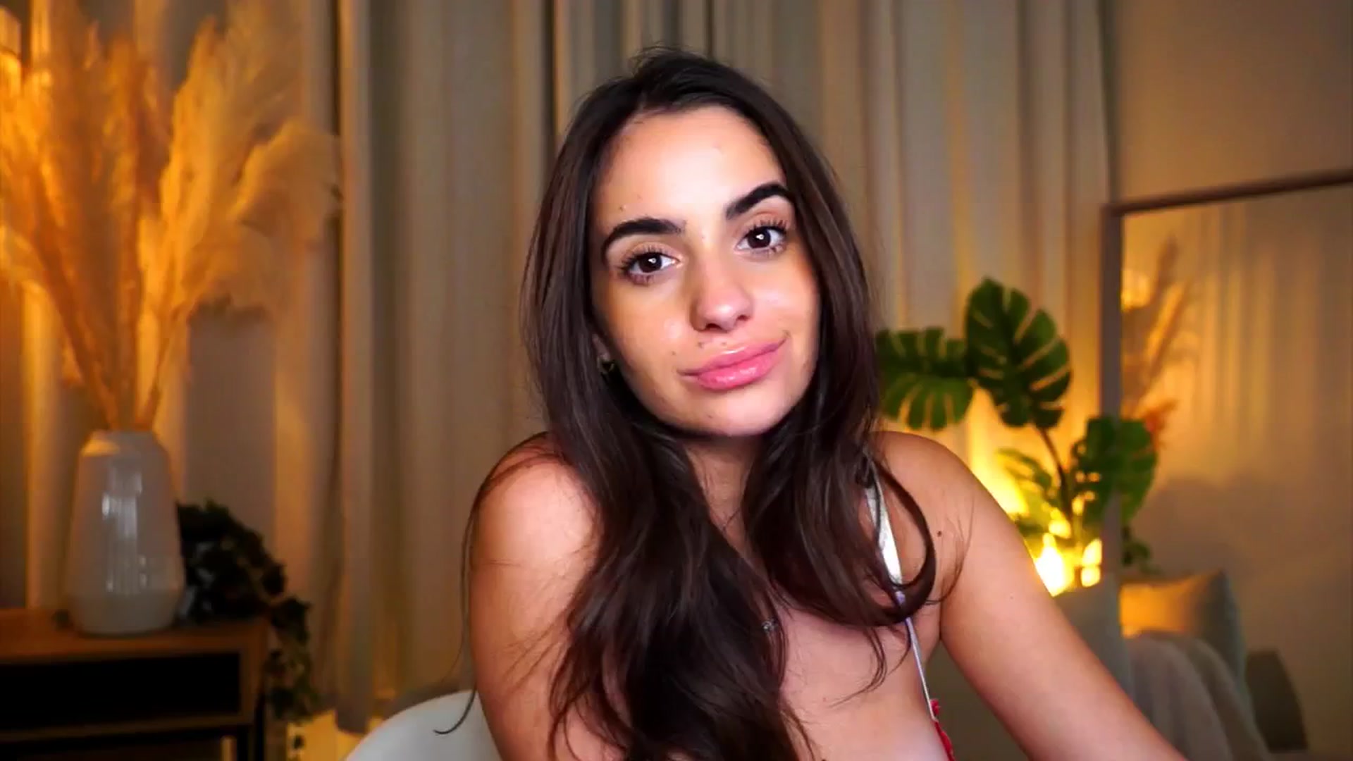 Gallery image thumbnail from milkyway_'s myfreecams stream on, 09/20/2025, 20:50 image 4 of 20