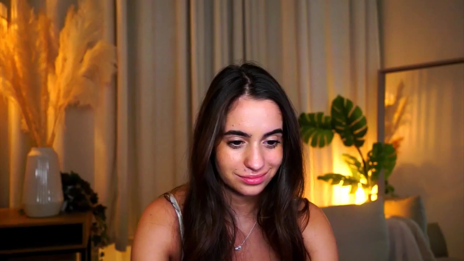Gallery image thumbnail from milkyway_'s myfreecams stream on, 09/20/2025, 20:50 image 5 of 20