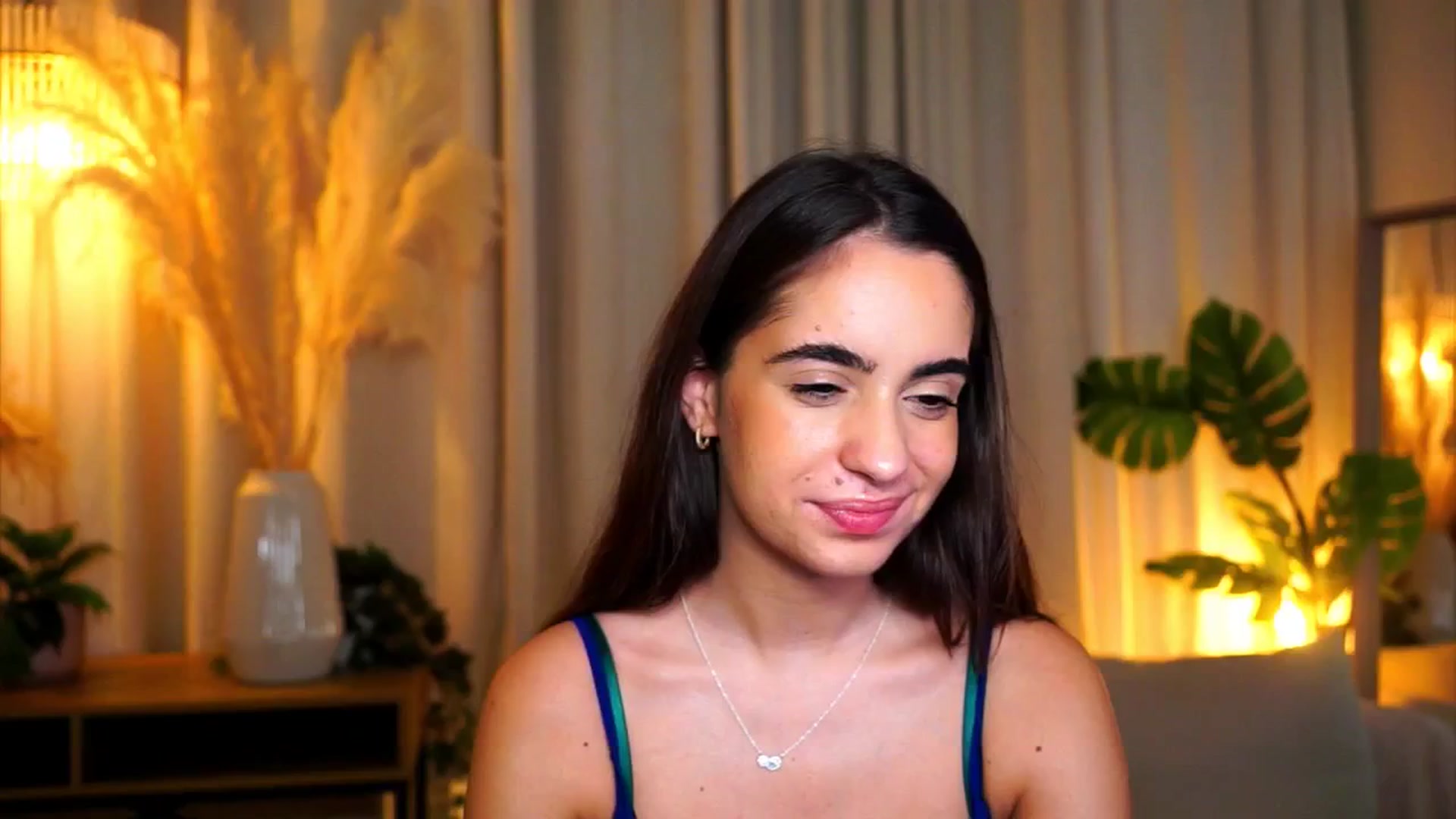 Gallery image thumbnail from milkyway_'s myfreecams stream on, 09/21/2025, 17:11 image 19 of 20