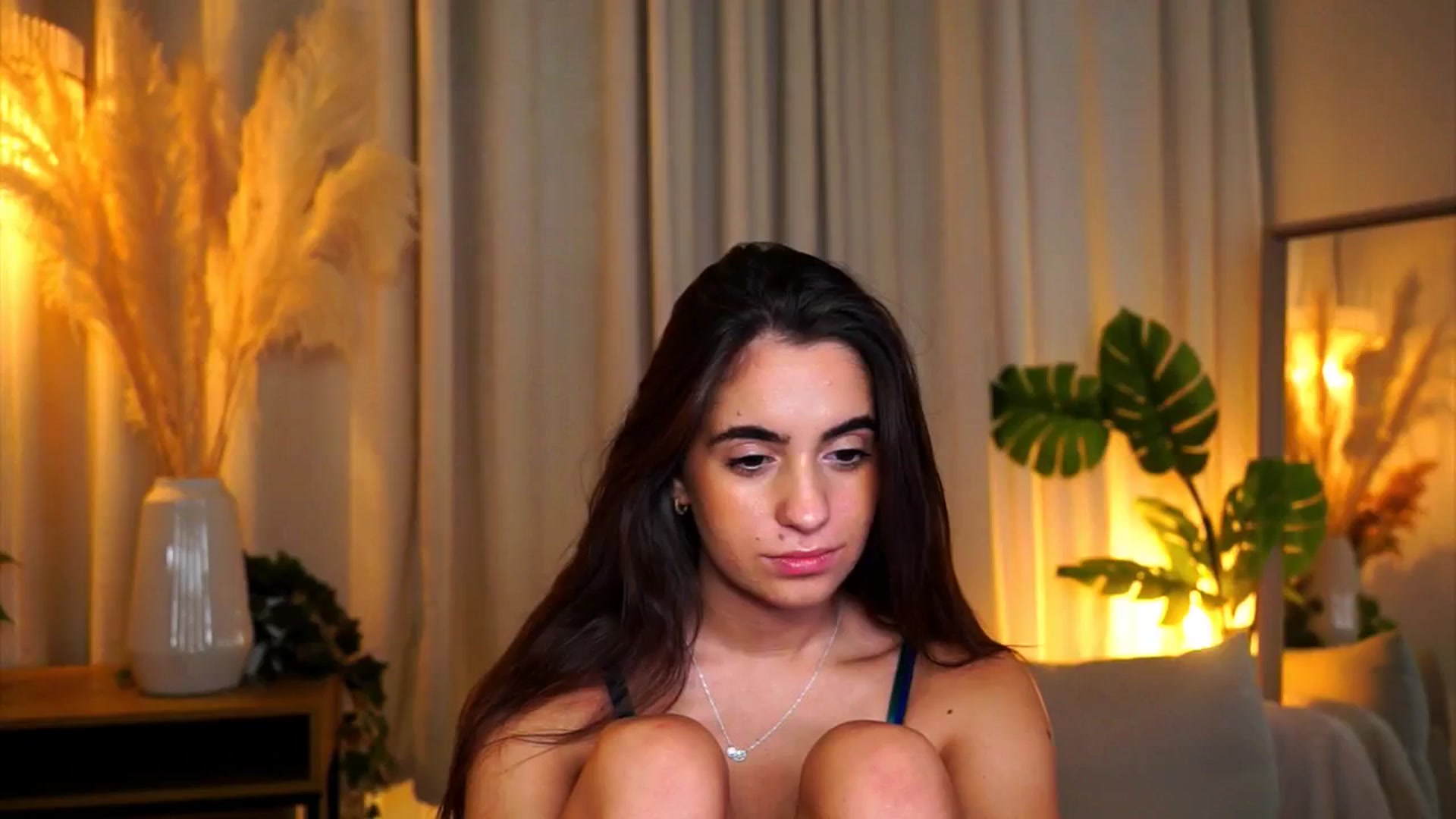 Gallery image thumbnail from milkyway_'s myfreecams stream on, 09/21/2025, 17:11 image 10 of 20