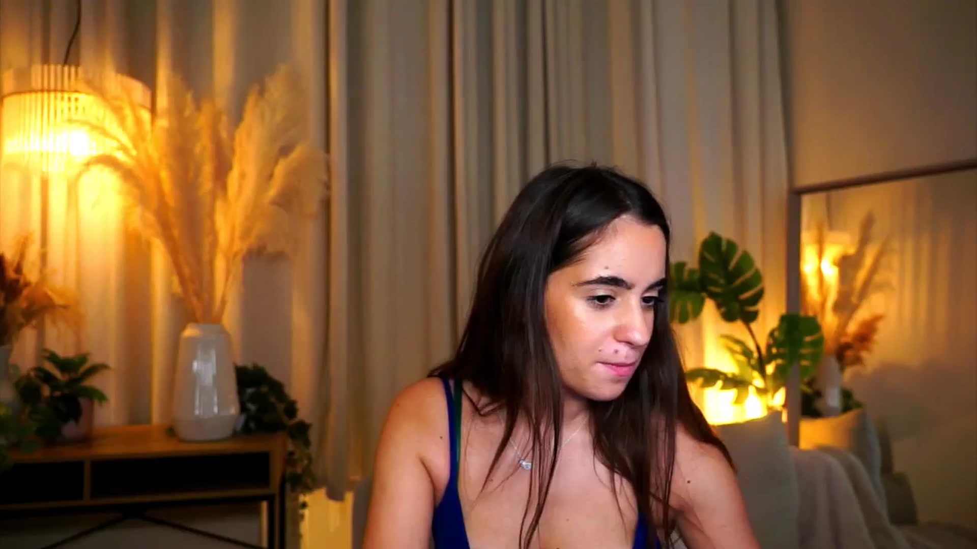 Gallery image thumbnail from milkyway_'s myfreecams stream on, 09/21/2025, 19:06 image 2 of 20