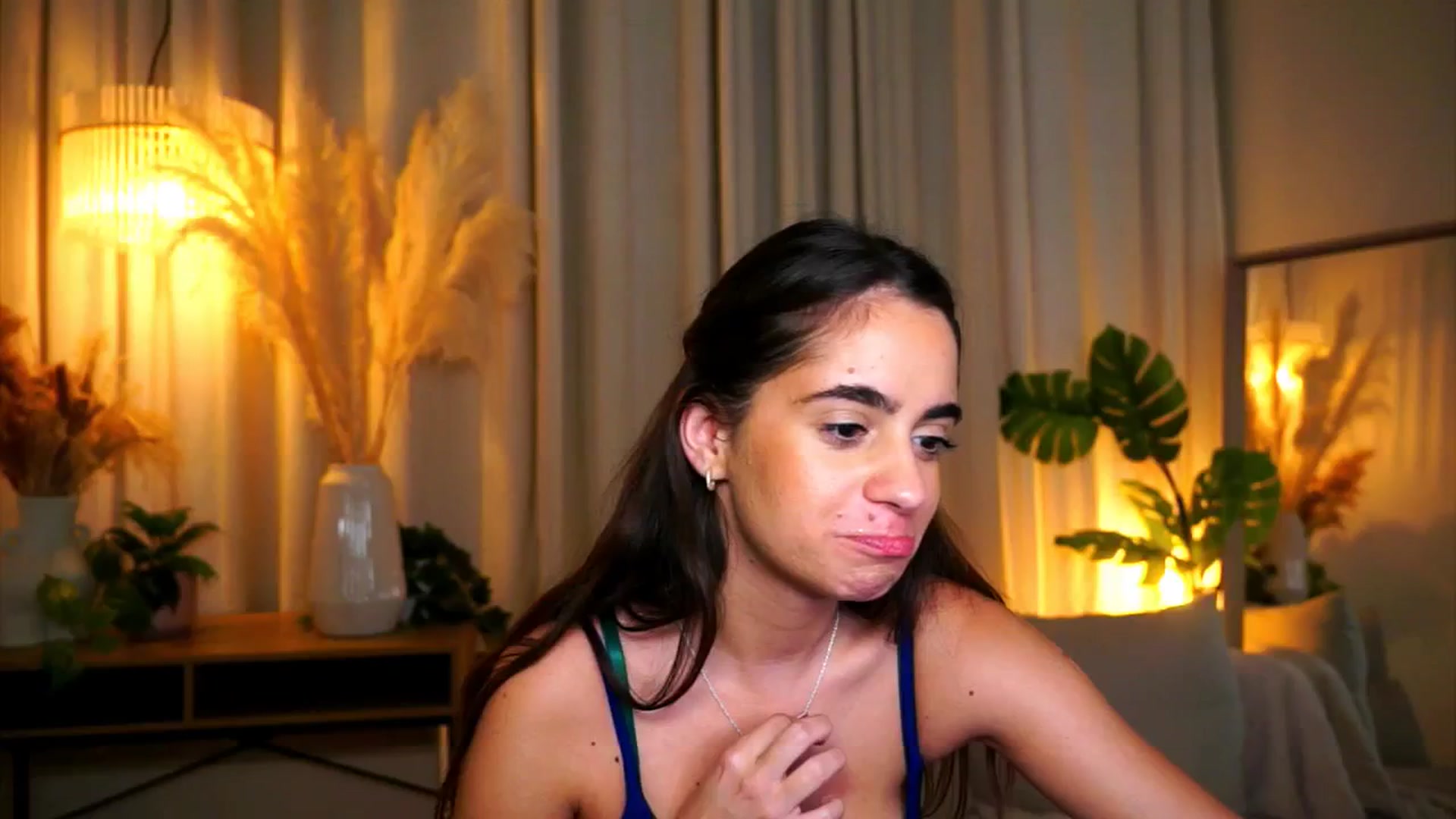 Gallery image thumbnail from milkyway_'s myfreecams stream on, 09/21/2025, 19:06 image 16 of 20