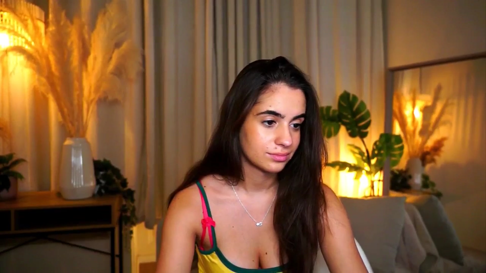 Gallery image thumbnail from milkyway_'s myfreecams stream on, 09/22/2025, 16:48 image 17 of 20