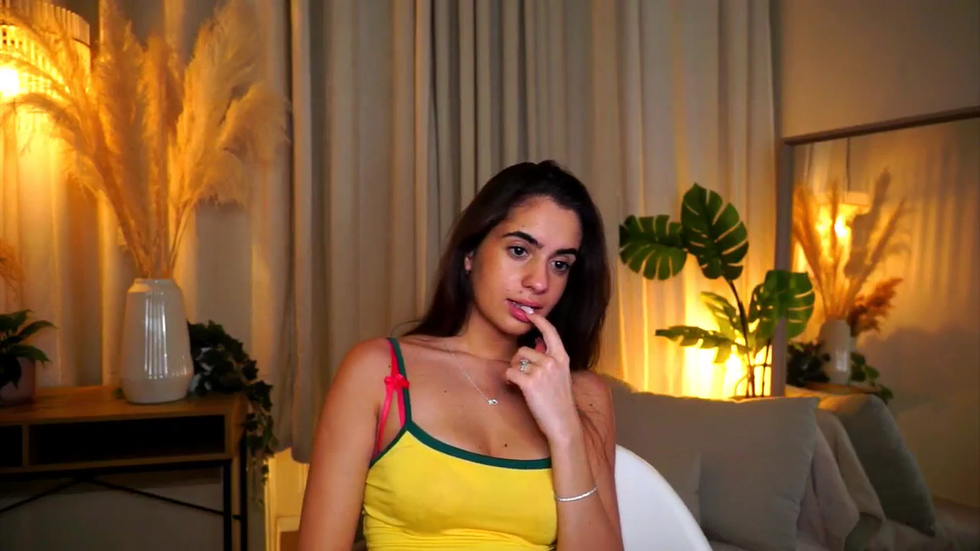 Gallery image thumbnail from milkyway_'s myfreecams stream on, 09/22/2025, 16:48 image 16 of 20