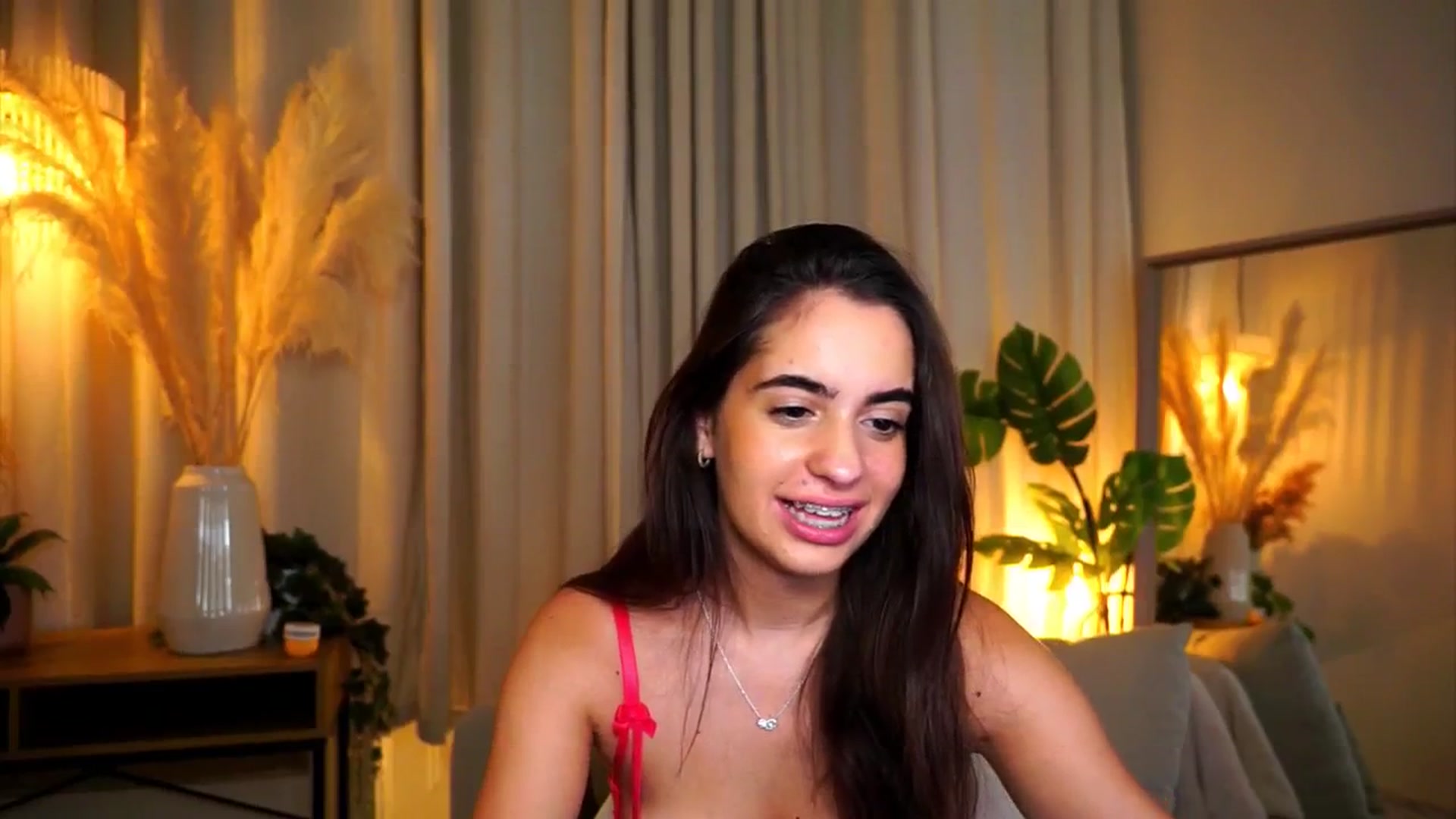 Gallery image thumbnail from milkyway_'s myfreecams stream on, 09/22/2025, 17:24 image 12 of 20