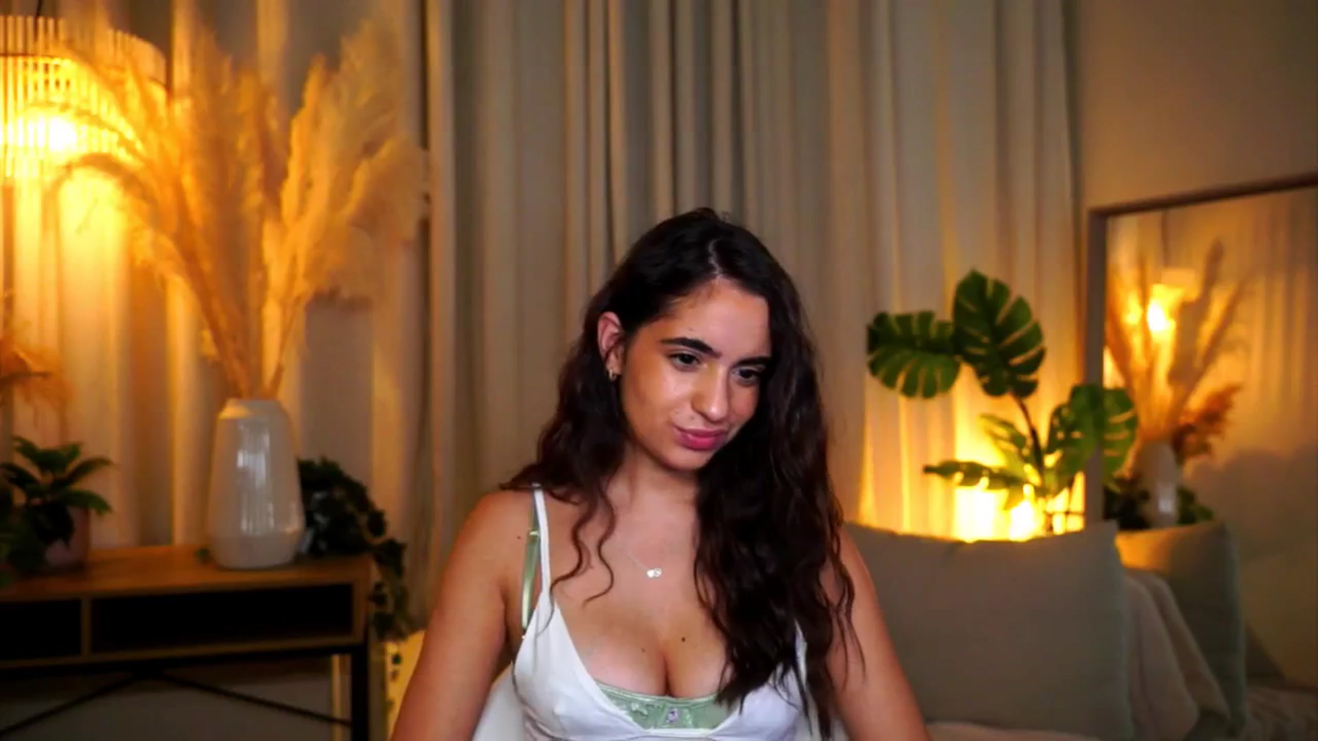 Gallery image thumbnail from milkyway_'s myfreecams stream on, 09/24/2025, 18:10 image 9 of 20