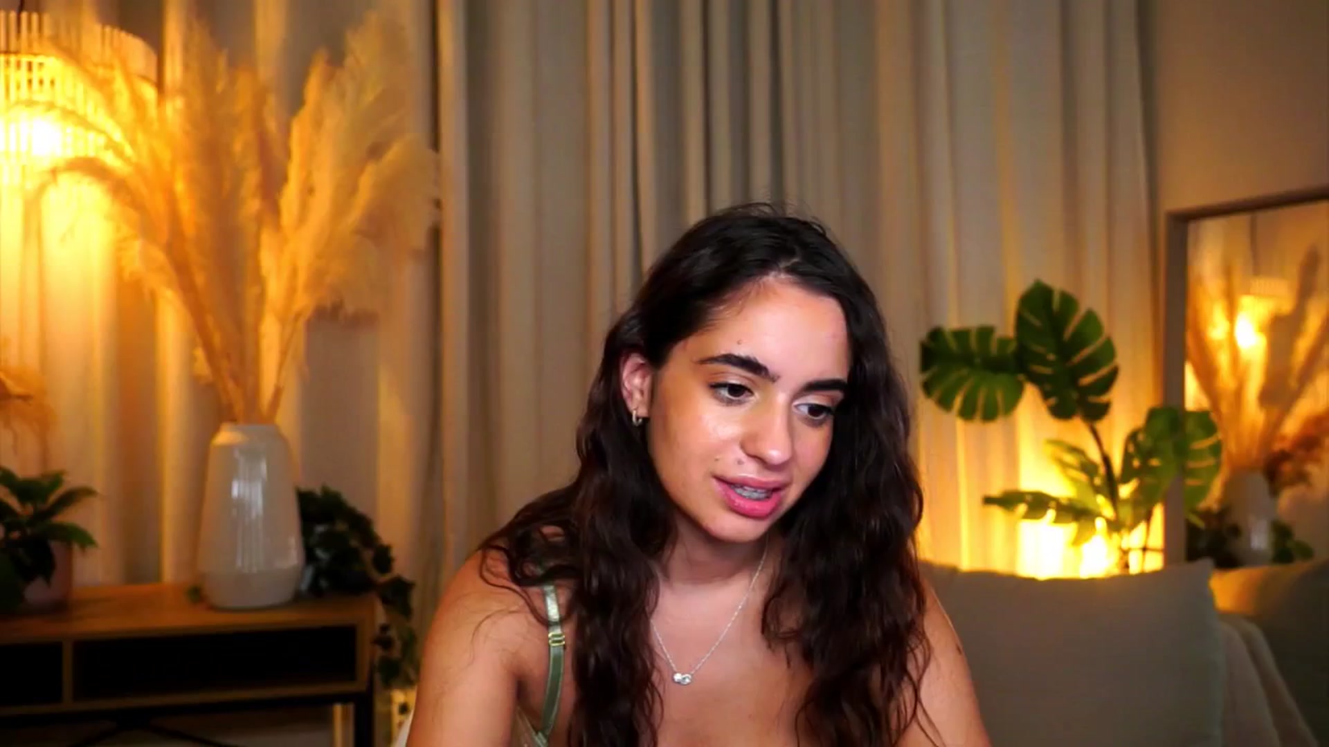 Gallery image thumbnail from milkyway_'s myfreecams stream on, 09/24/2025, 21:21 image 14 of 20