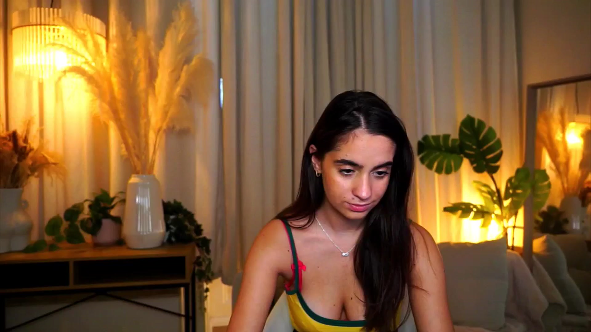 Gallery image thumbnail from milkyway_'s myfreecams stream on, 09/27/2025, 15:37 image 4 of 20