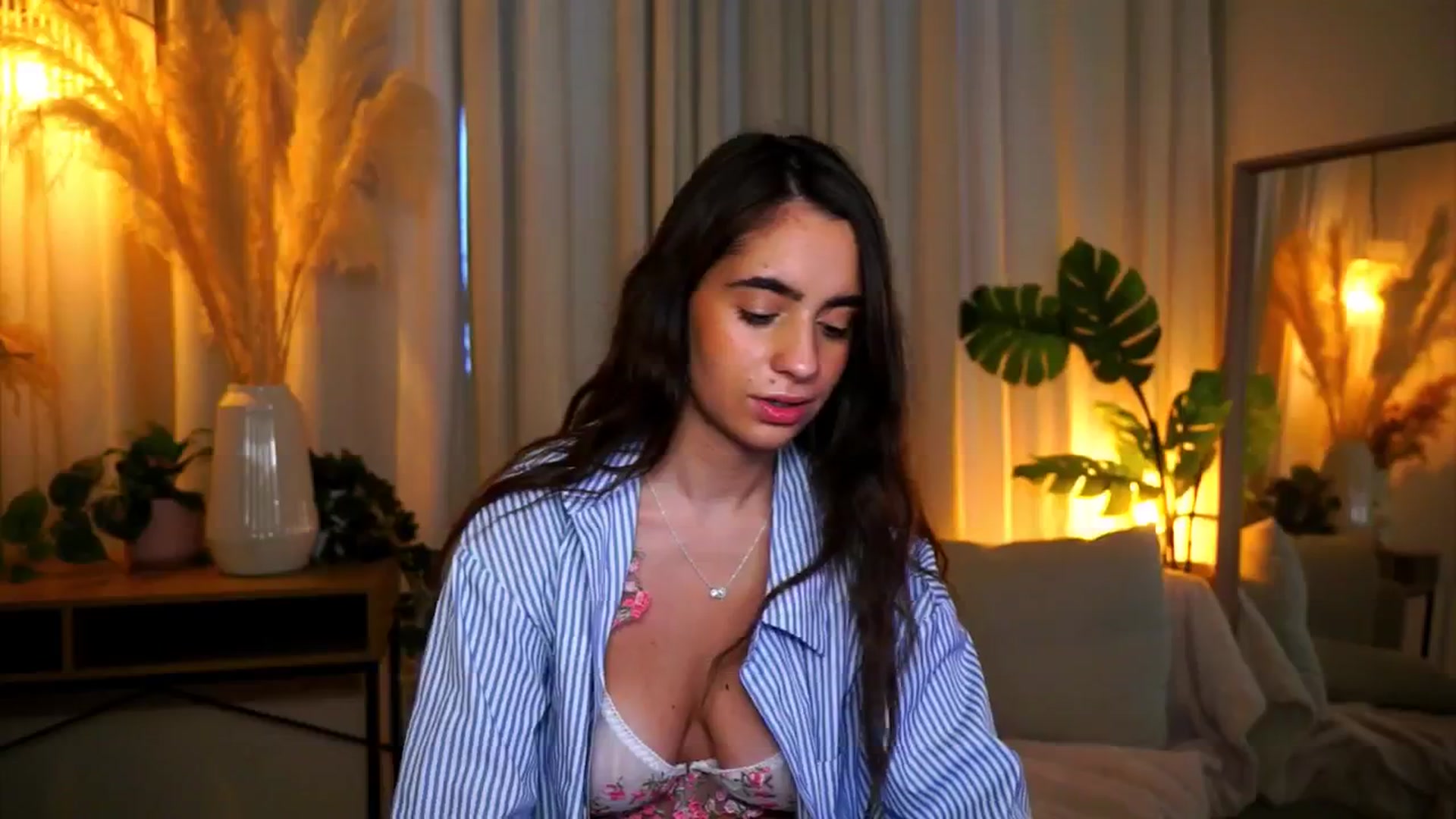 Gallery image thumbnail from milkyway_'s myfreecams stream on, 09/29/2025, 14:05 image 20 of 20