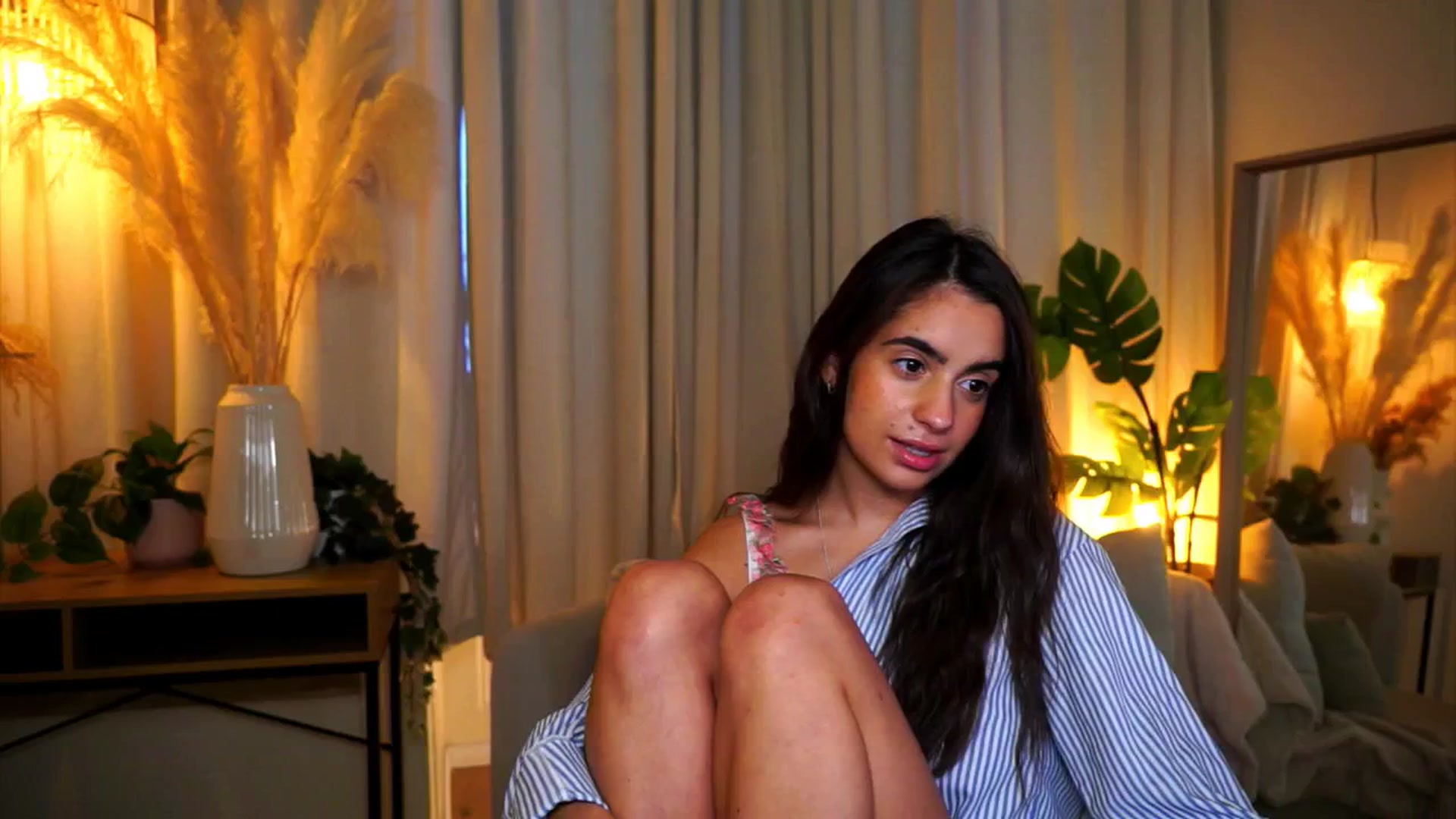 Gallery image thumbnail from milkyway_'s myfreecams stream on, 09/29/2025, 15:37 image 1 of 20