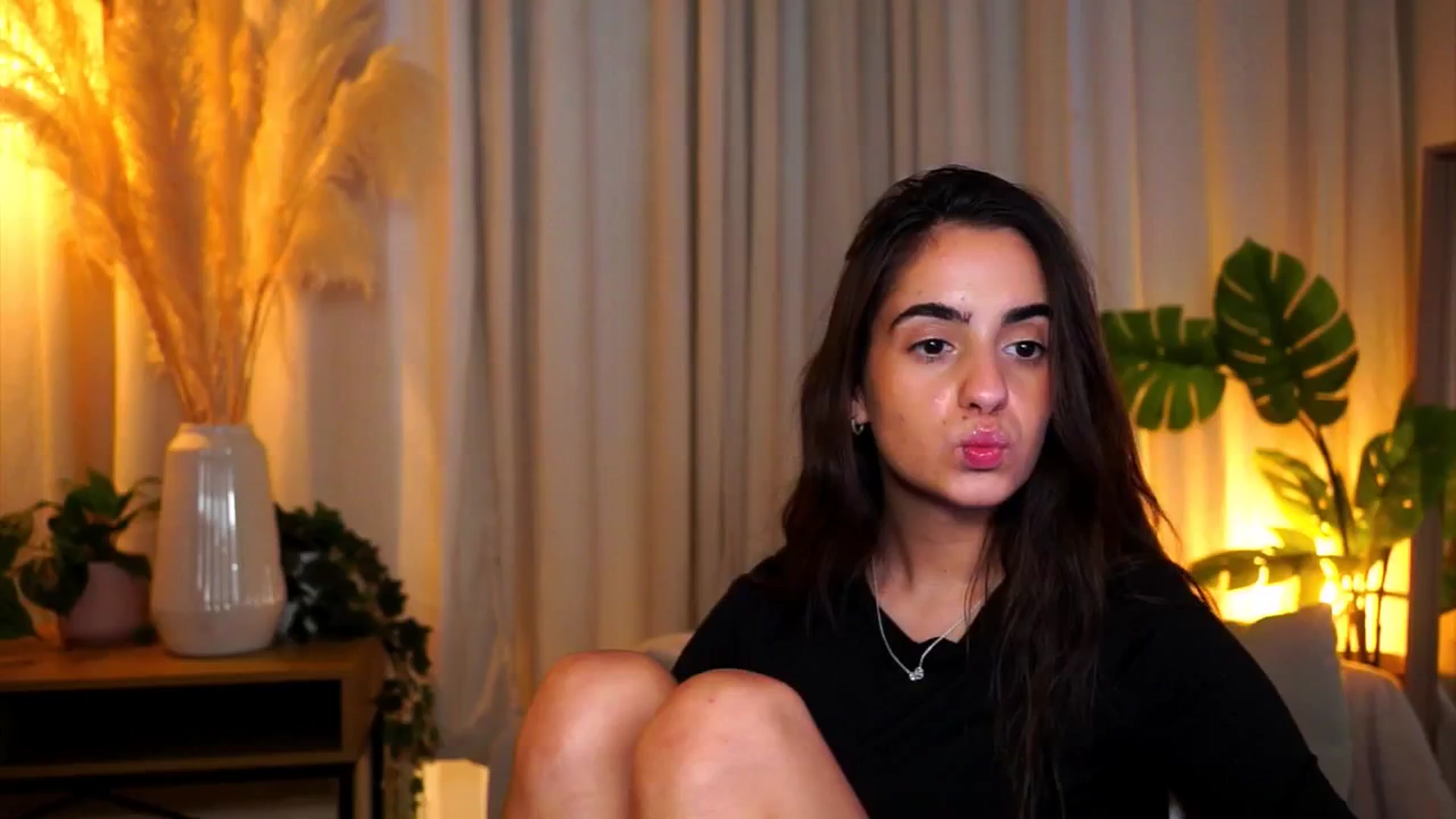 Gallery image thumbnail from milkyway_'s myfreecams stream on, 09/30/2025, 15:29 image 14 of 20