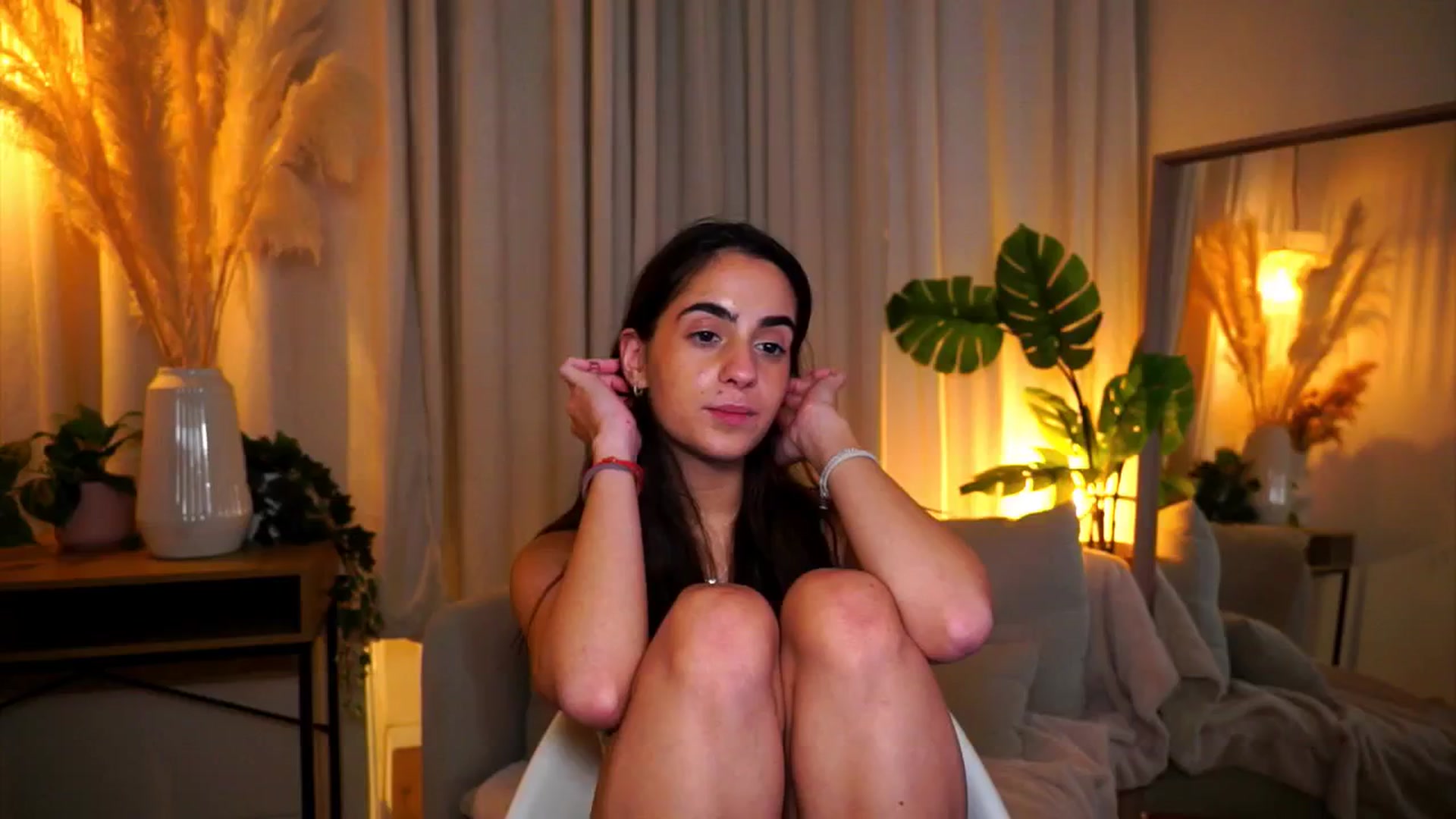 Gallery image thumbnail from milkyway_'s myfreecams stream on, 09/30/2025, 17:29 image 13 of 20