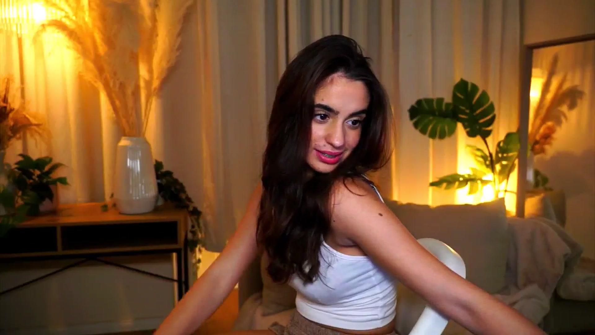 Gallery image thumbnail from milkyway_'s myfreecams stream on, 10/06/2025, 18:24 image 11 of 20