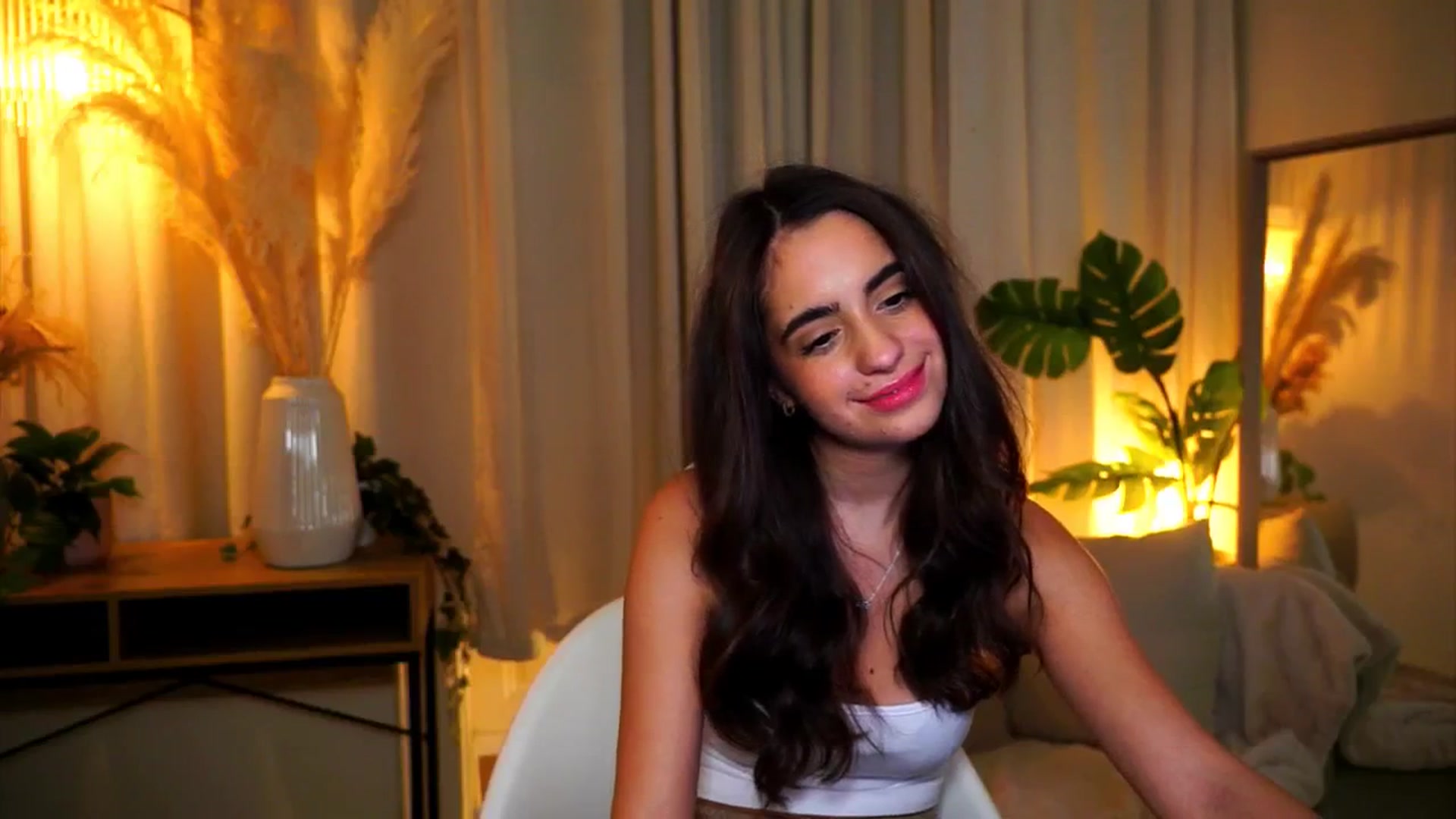 Gallery image thumbnail from milkyway_'s myfreecams stream on, 10/06/2025, 18:24 image 10 of 20