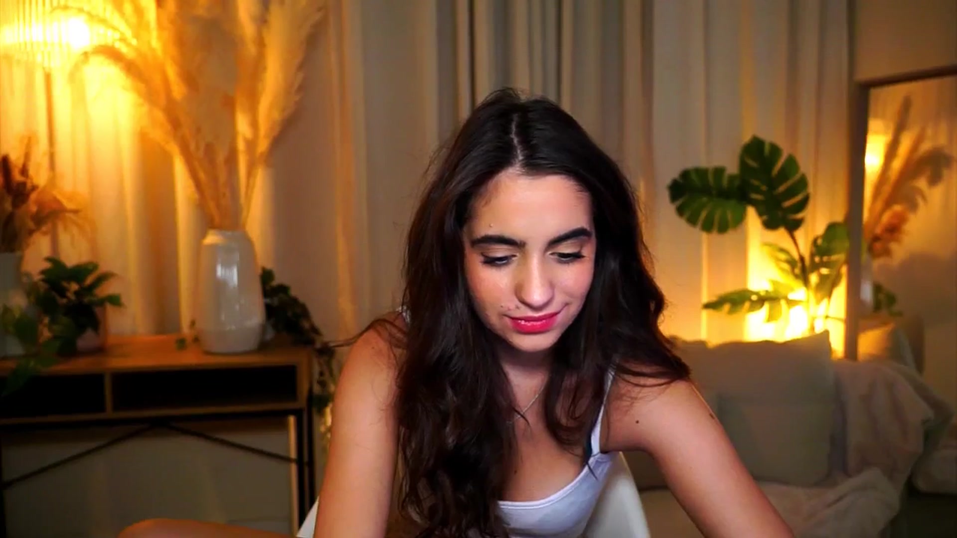 Gallery image thumbnail from milkyway_'s myfreecams stream on, 10/06/2025, 18:24 image 4 of 20