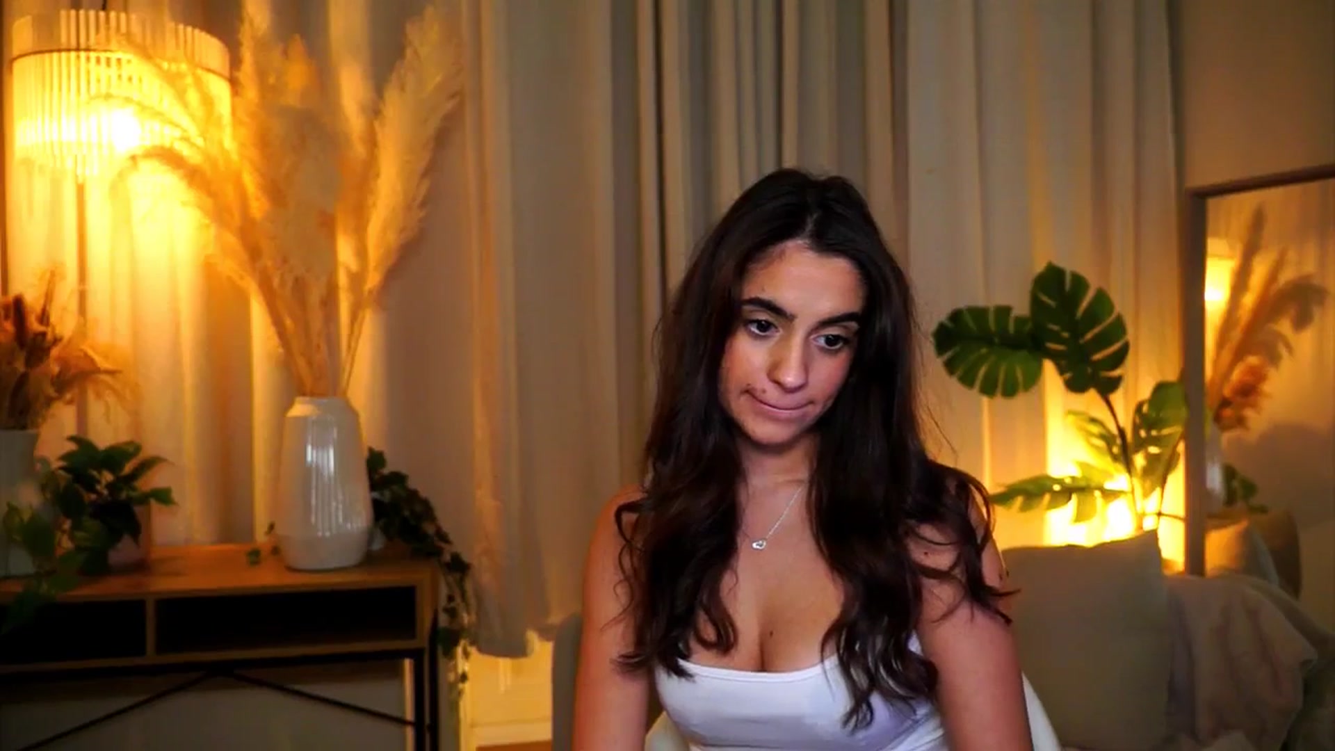 Gallery image thumbnail from milkyway_'s myfreecams stream on, 10/06/2025, 18:24 image 15 of 20