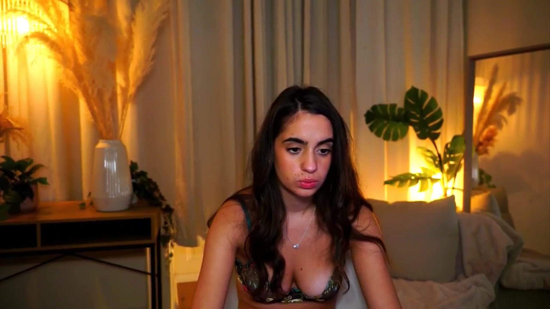 Gallery image thumbnail from milkyway_'s myfreecams stream on, 10/06/2025, 20:48 image 19 of 20