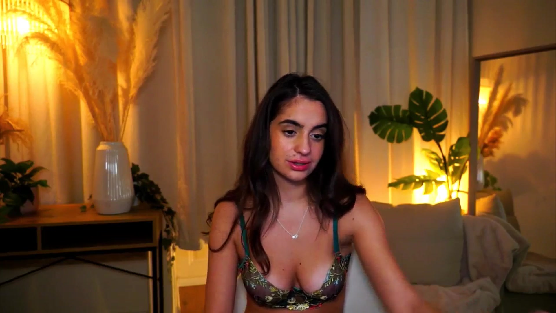 Gallery image thumbnail from milkyway_'s myfreecams stream on, 10/06/2025, 20:48 image 18 of 20