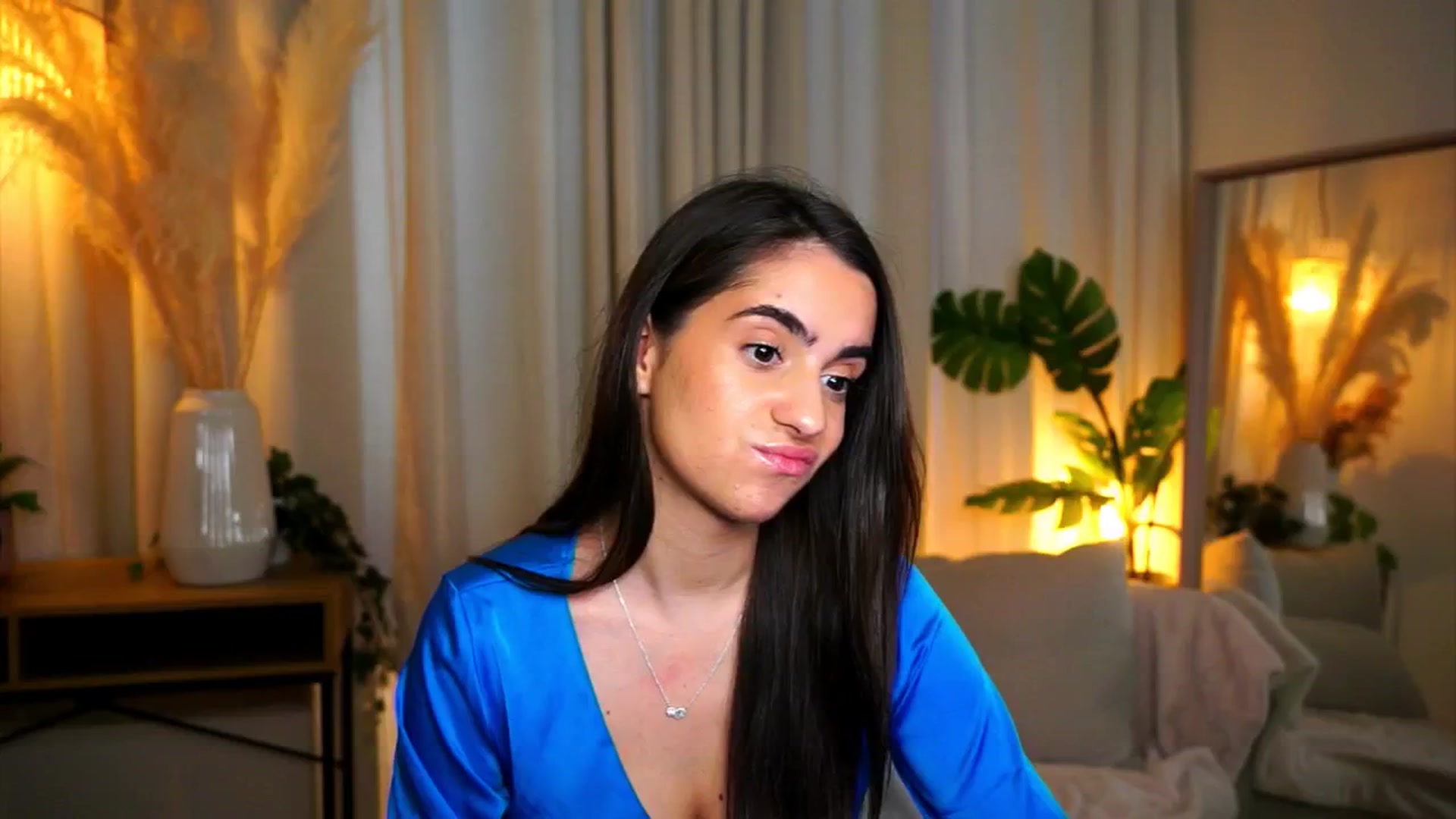 Gallery image thumbnail from milkyway_'s myfreecams stream on, 10/08/2025, 11:54 image 14 of 20