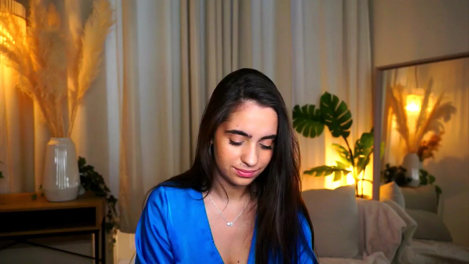 Gallery image thumbnail from milkyway_'s myfreecams stream on, 10/08/2025, 11:54 image 10 of 20