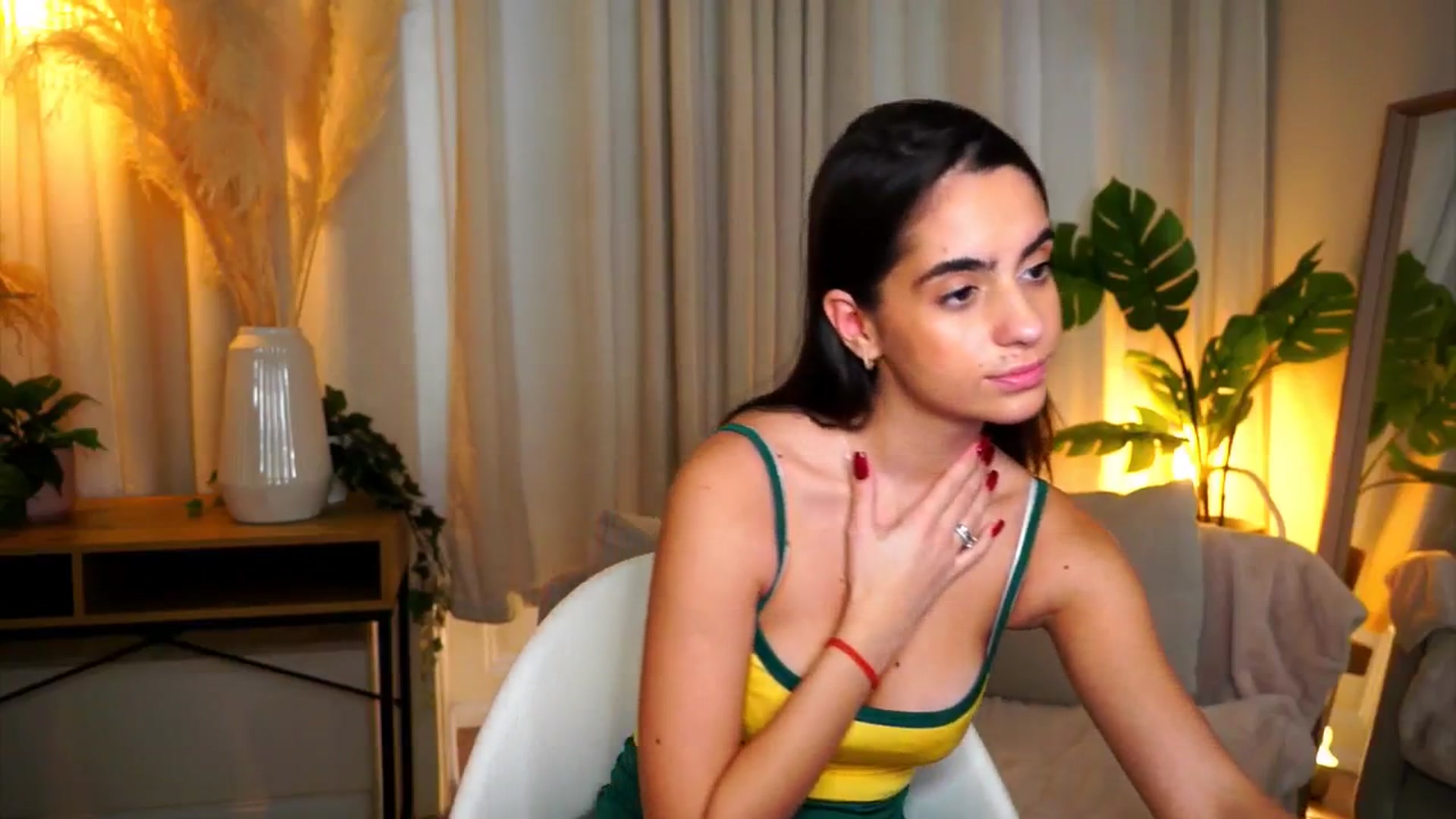 Gallery image thumbnail from milkyway_'s myfreecams stream on, 10/08/2025, 13:06 image 10 of 20