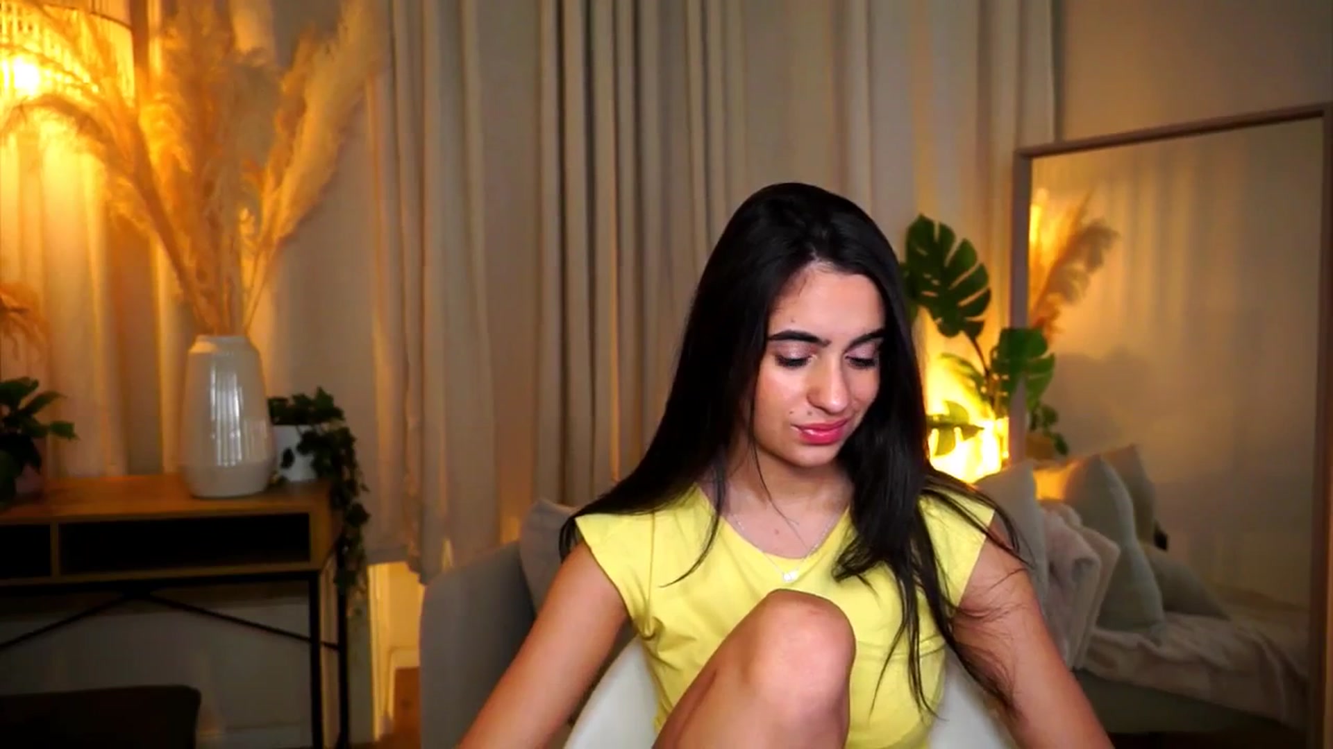 Gallery image thumbnail from milkyway_'s myfreecams stream on, 10/13/2025, 18:25 image 4 of 20