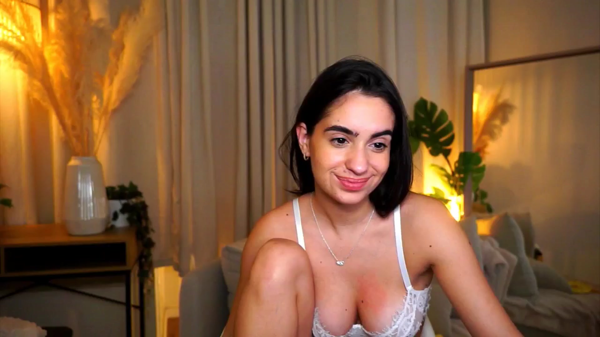 Gallery image thumbnail from milkyway_'s myfreecams stream on, 10/13/2025, 21:17 image 11 of 20