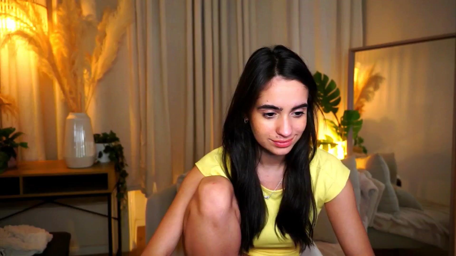 Gallery image thumbnail from milkyway_'s myfreecams stream on, 10/13/2025, 21:17 image 5 of 20