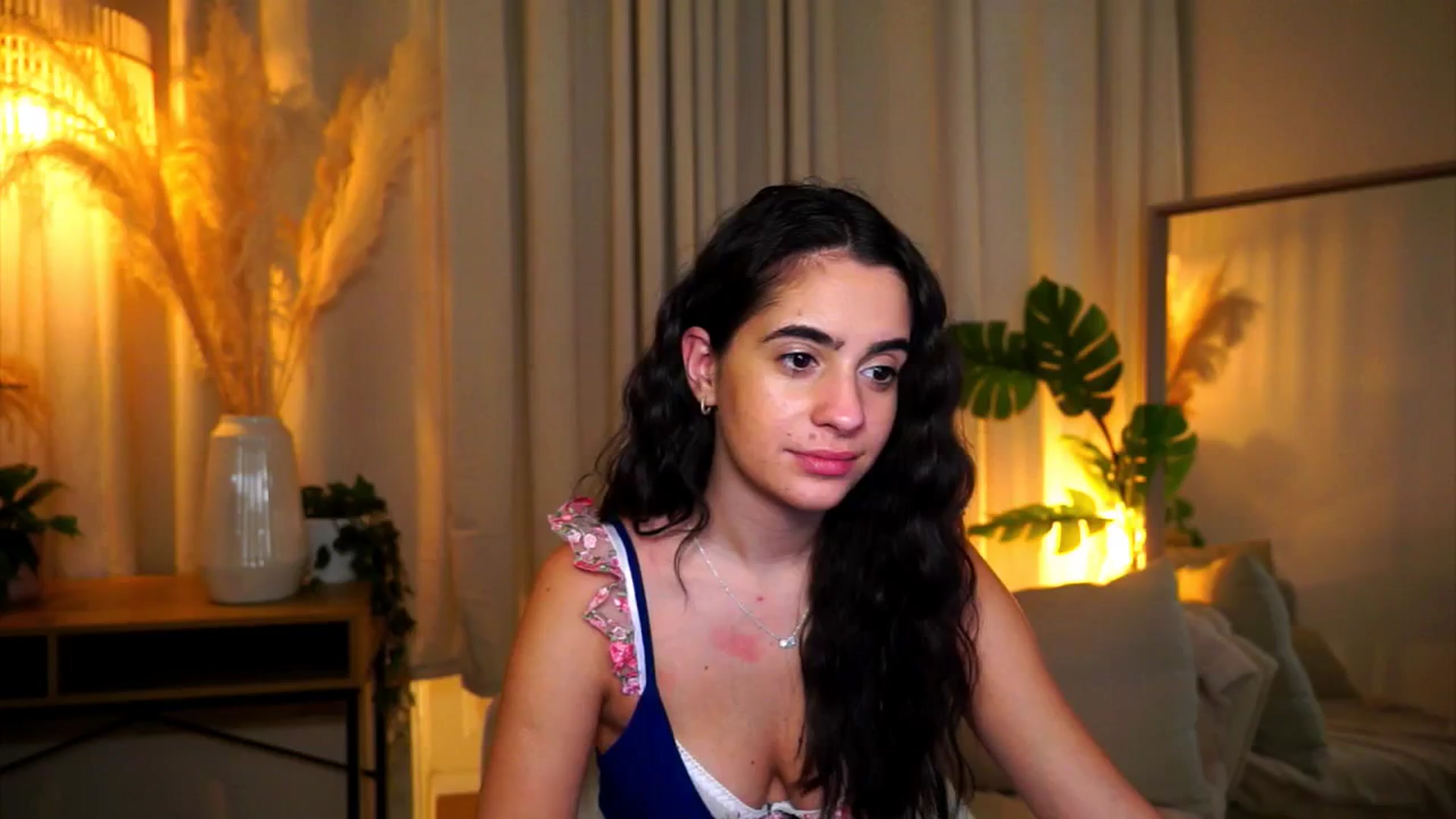Gallery image thumbnail from milkyway_'s myfreecams stream on, 10/15/2025, 18:02 image 1 of 20