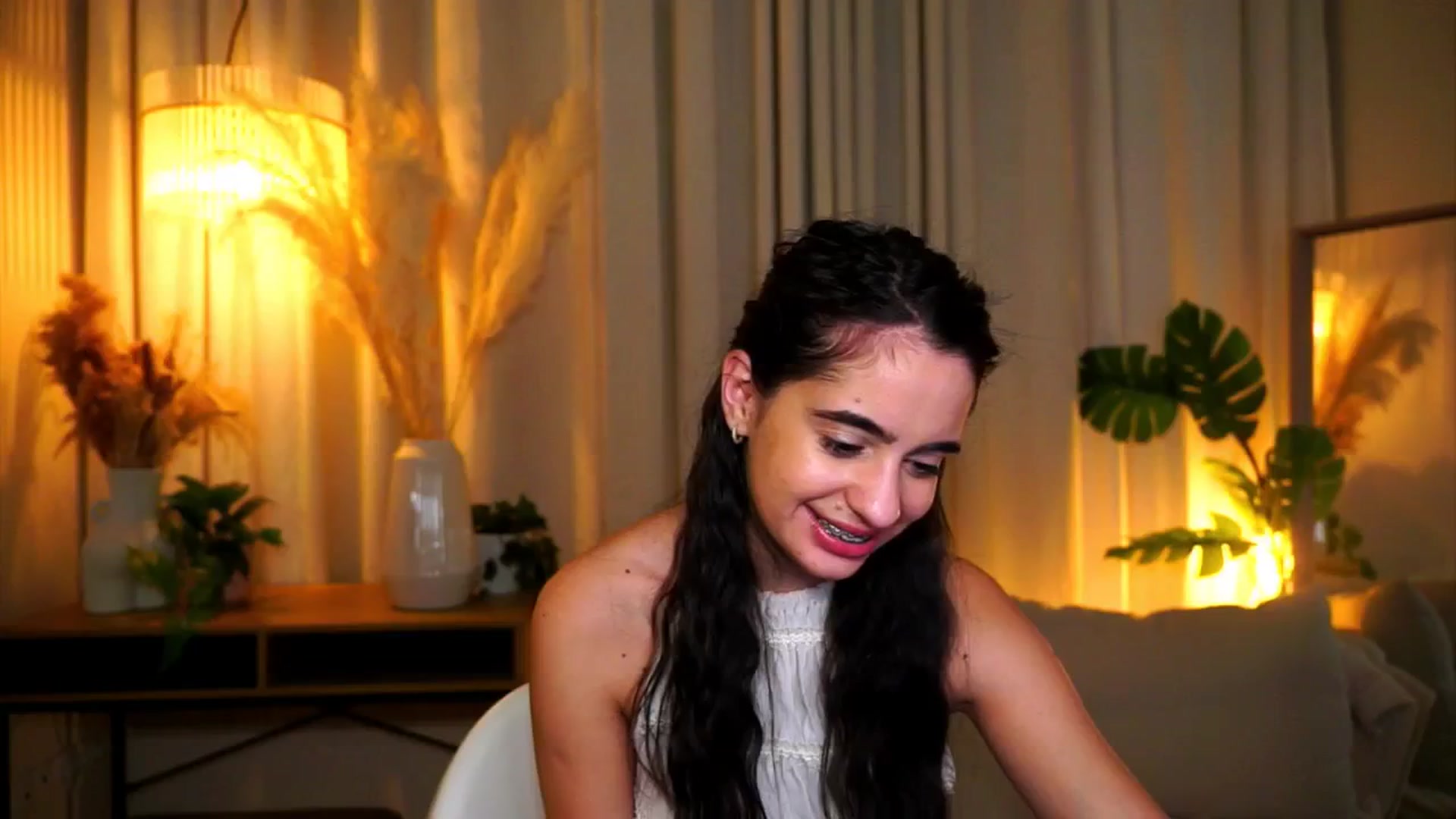 Gallery image thumbnail from milkyway_'s myfreecams stream on, 10/15/2025, 19:52 image 14 of 20