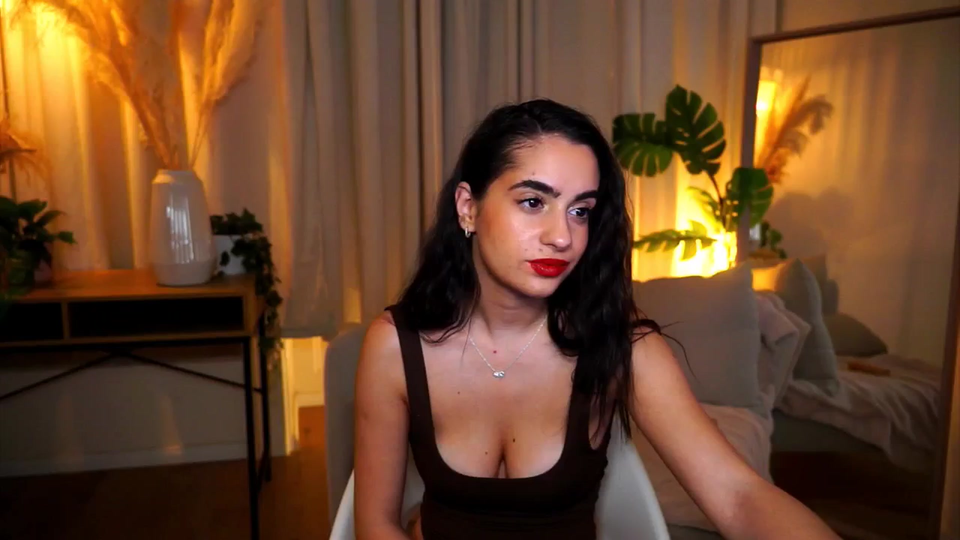 Gallery image thumbnail from milkyway_'s myfreecams stream on, 10/16/2025, 18:49 image 11 of 20