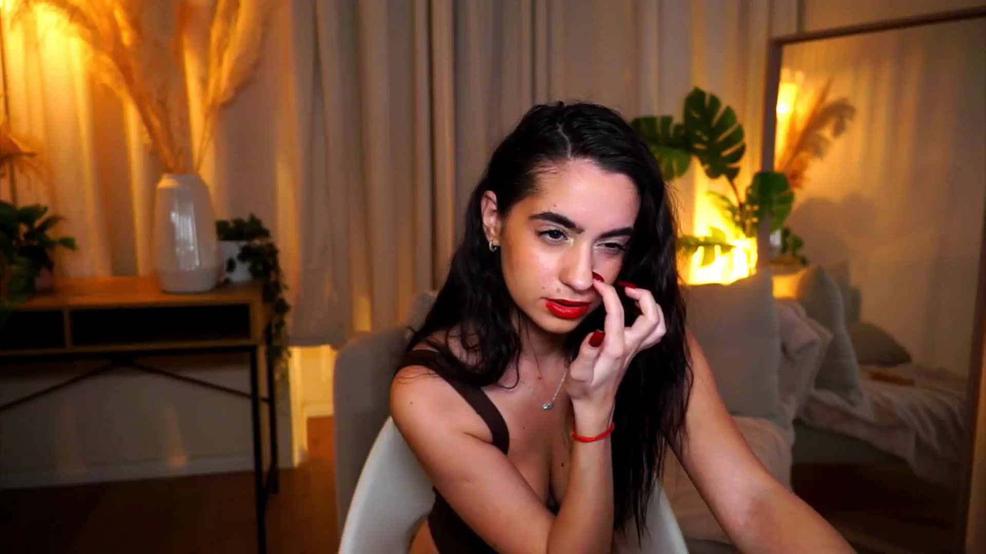Gallery image thumbnail from milkyway_'s myfreecams stream on, 10/16/2025, 18:49 image 10 of 20