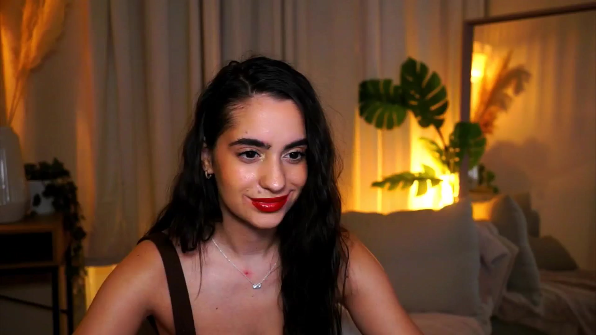 Gallery image thumbnail from milkyway_'s myfreecams stream on, 10/16/2025, 18:49 image 19 of 20