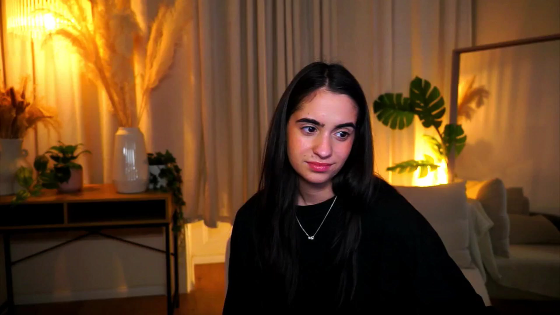Gallery image thumbnail from milkyway_'s myfreecams stream on, 10/18/2025, 16:32 image 5 of 20