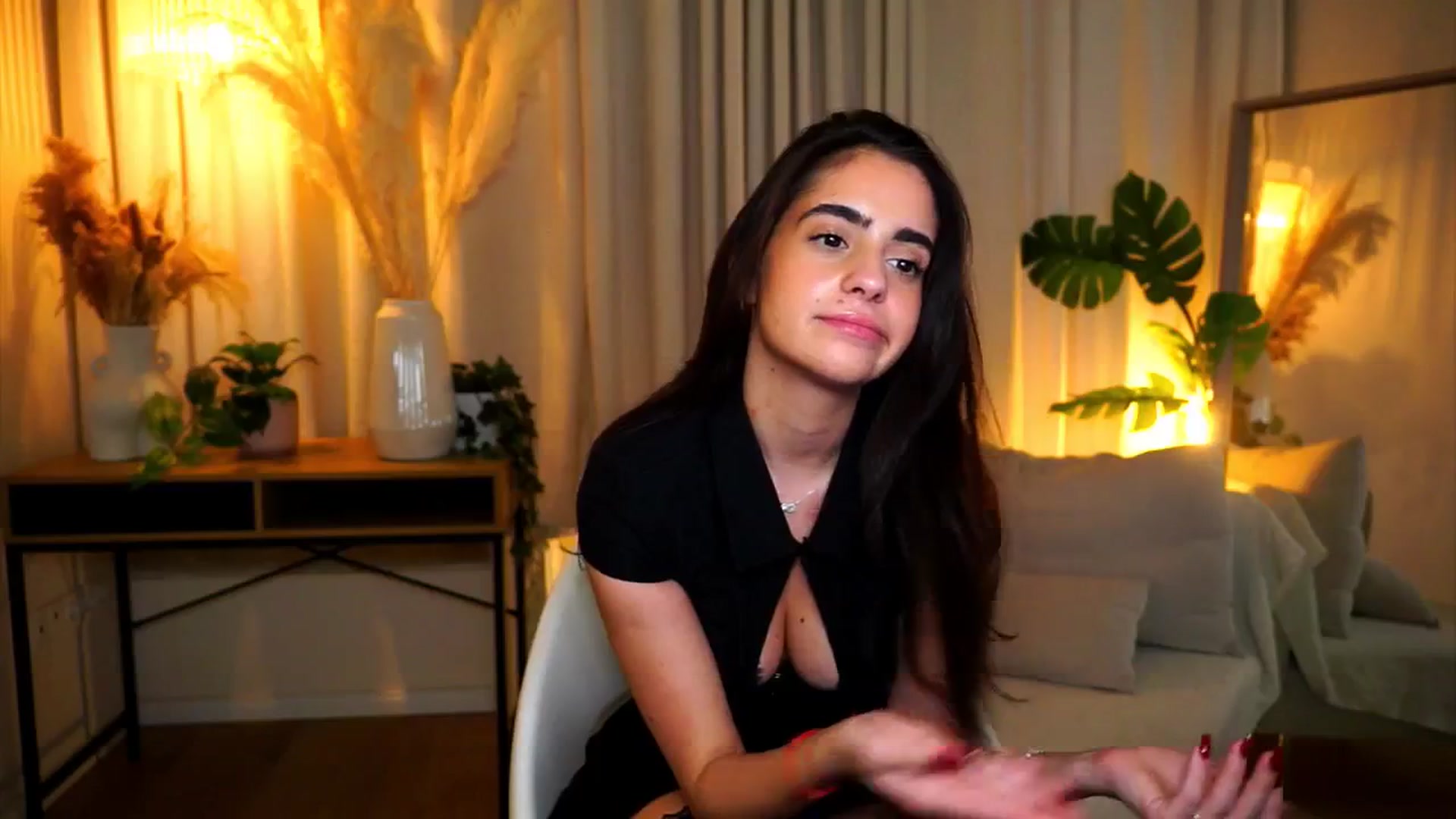 Gallery image thumbnail from milkyway_'s myfreecams stream on, 10/23/2025, 17:31 image 17 of 20